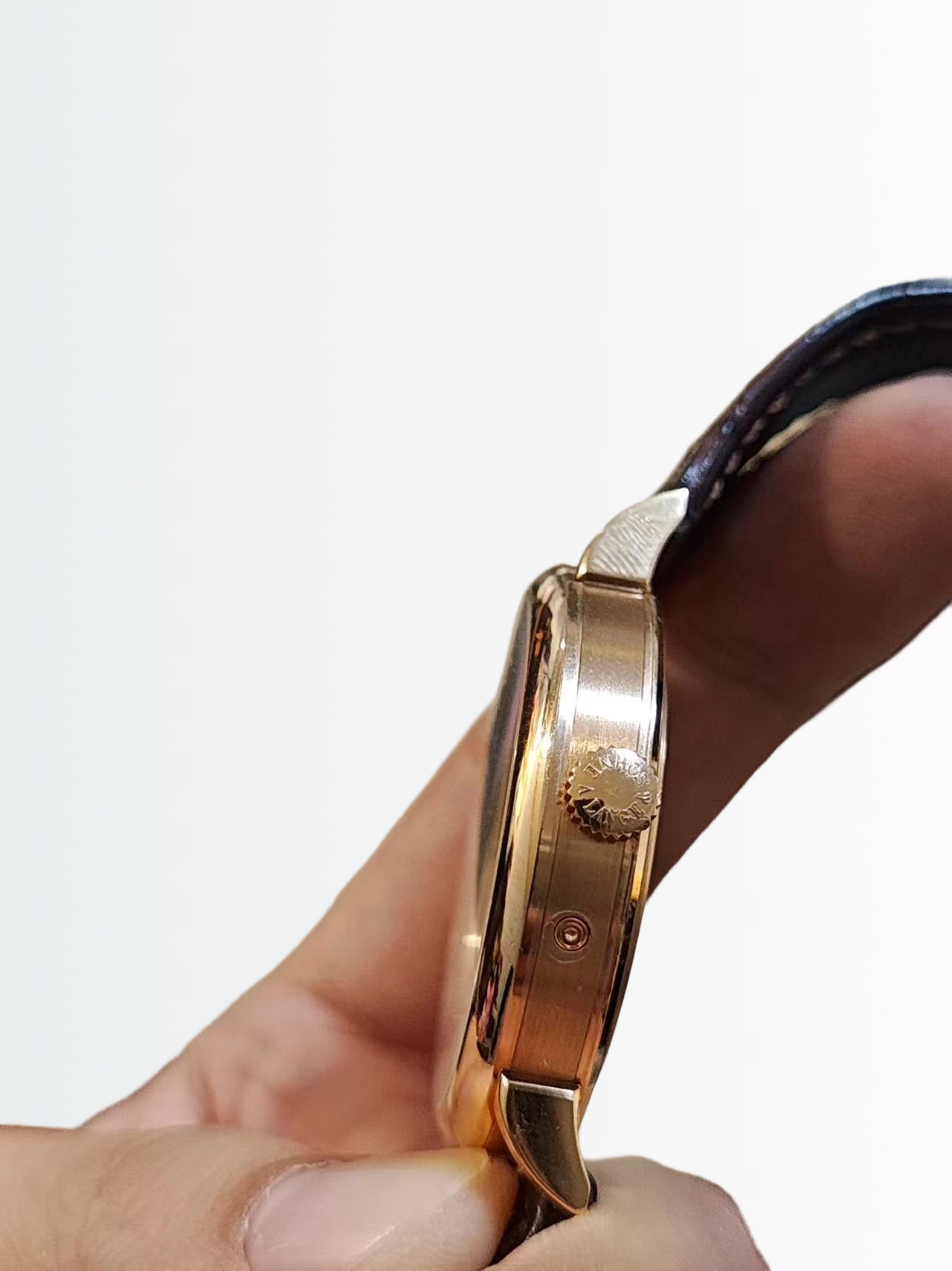 A. Lange & S&ouml;hne 384.032 detail 3