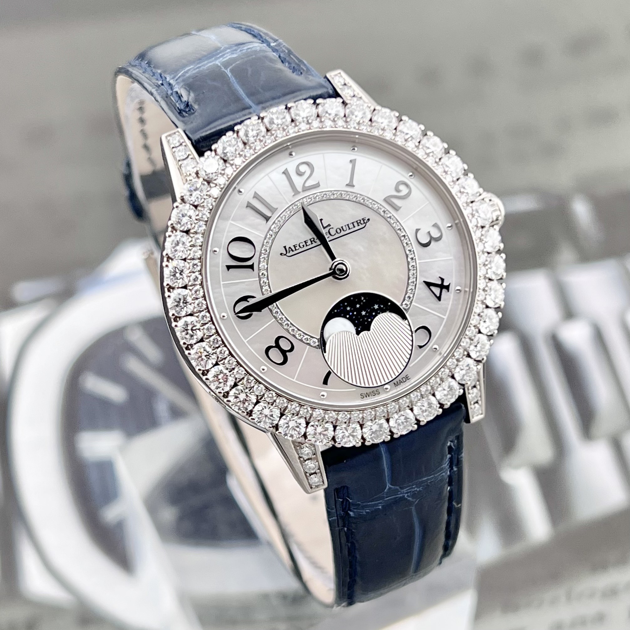 Jaeger-LeCoultre 3523570 detail 2