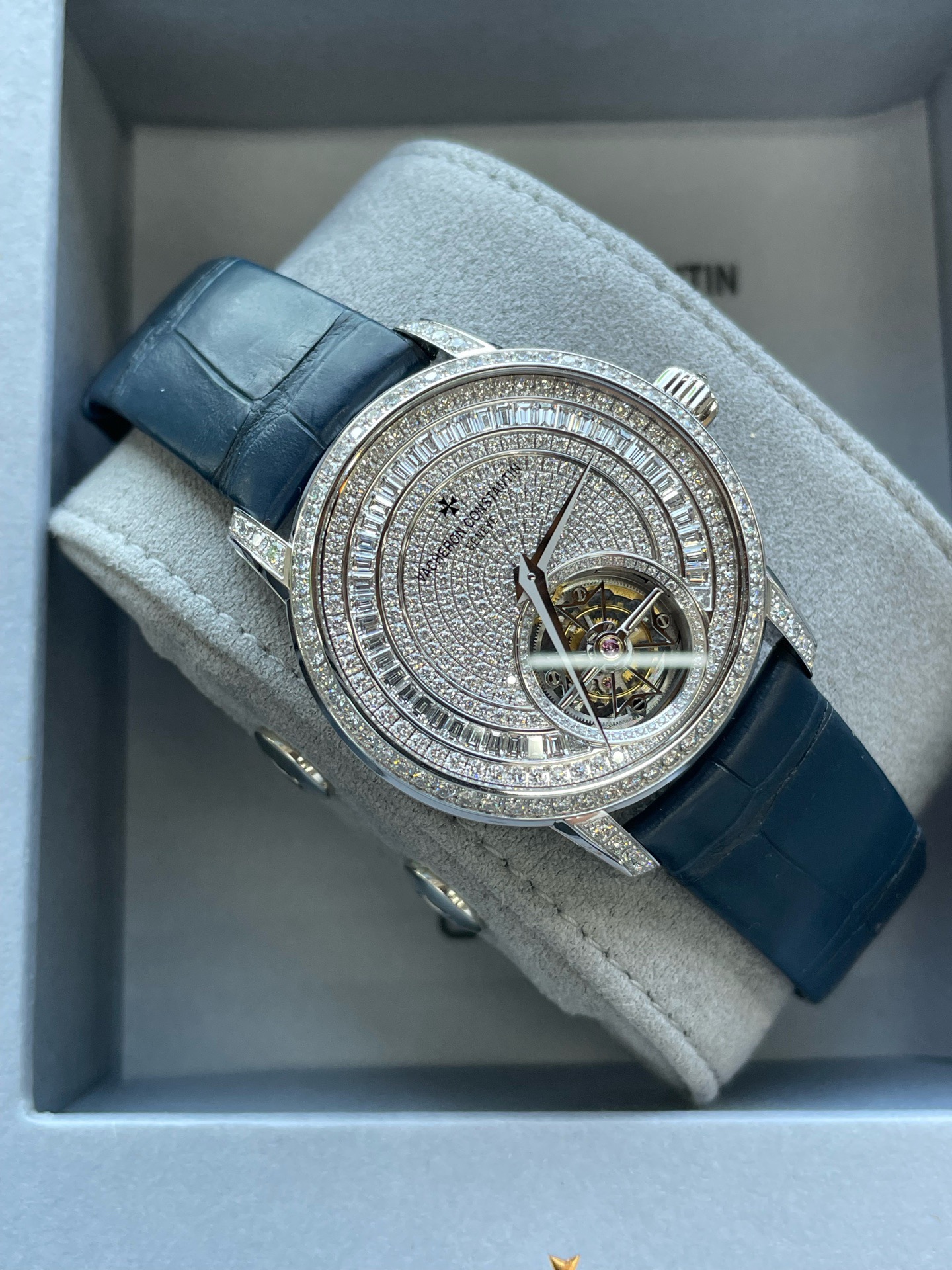 Vacheron Constantin 6025T / 000G-B635