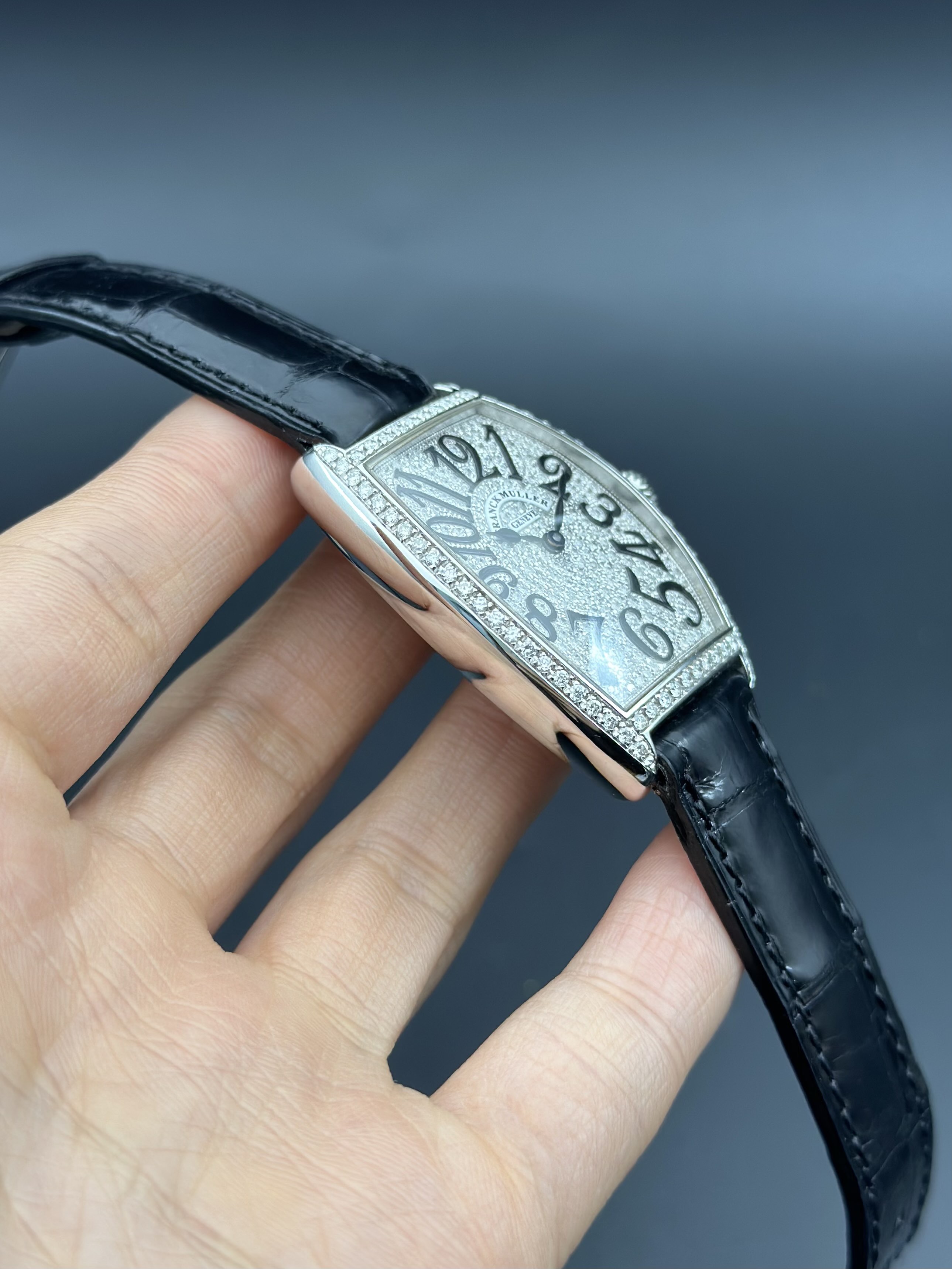 Franck Muller 2852 B QZ detail 3