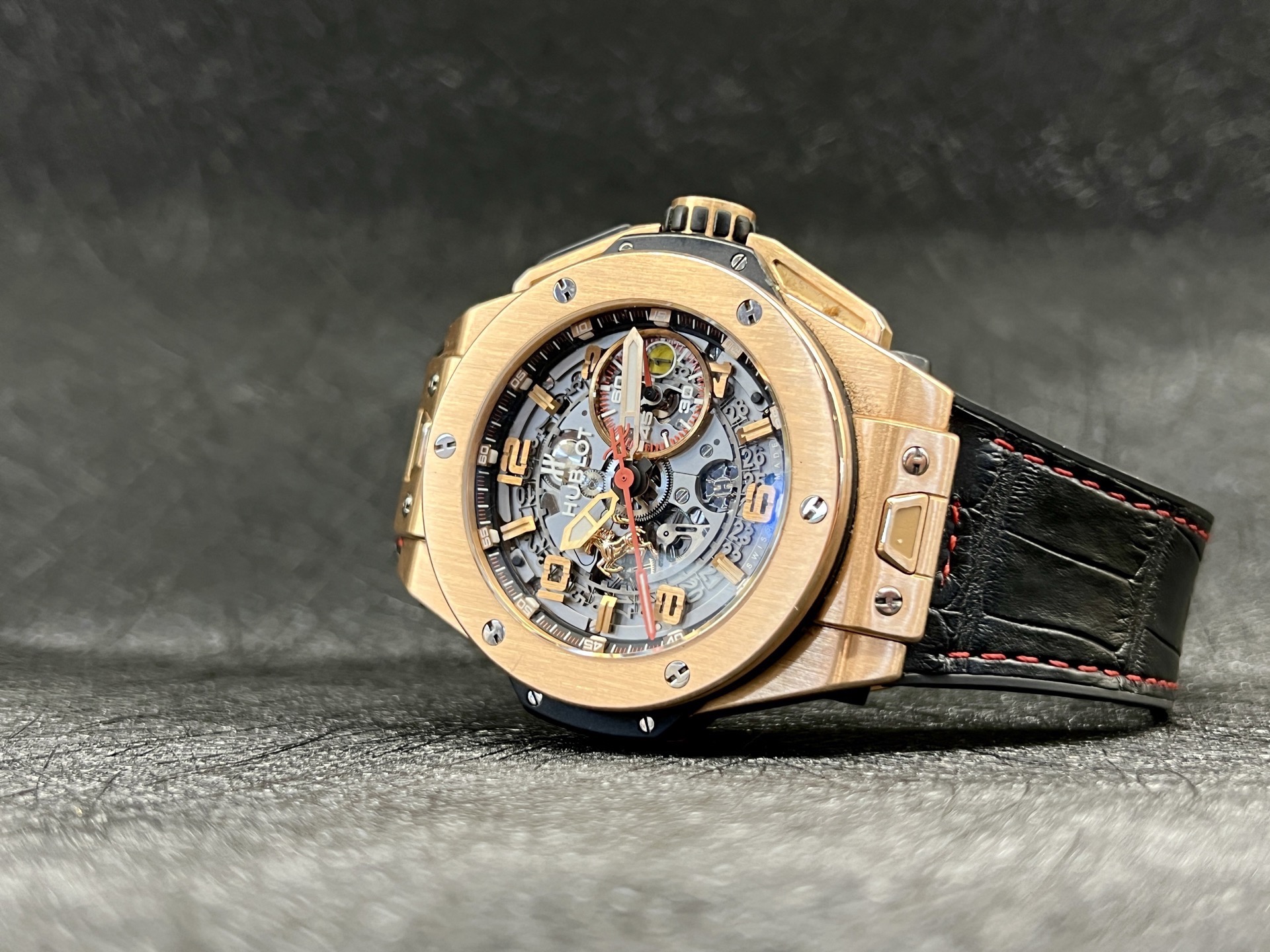 Hublot 401.OX.0123.VR