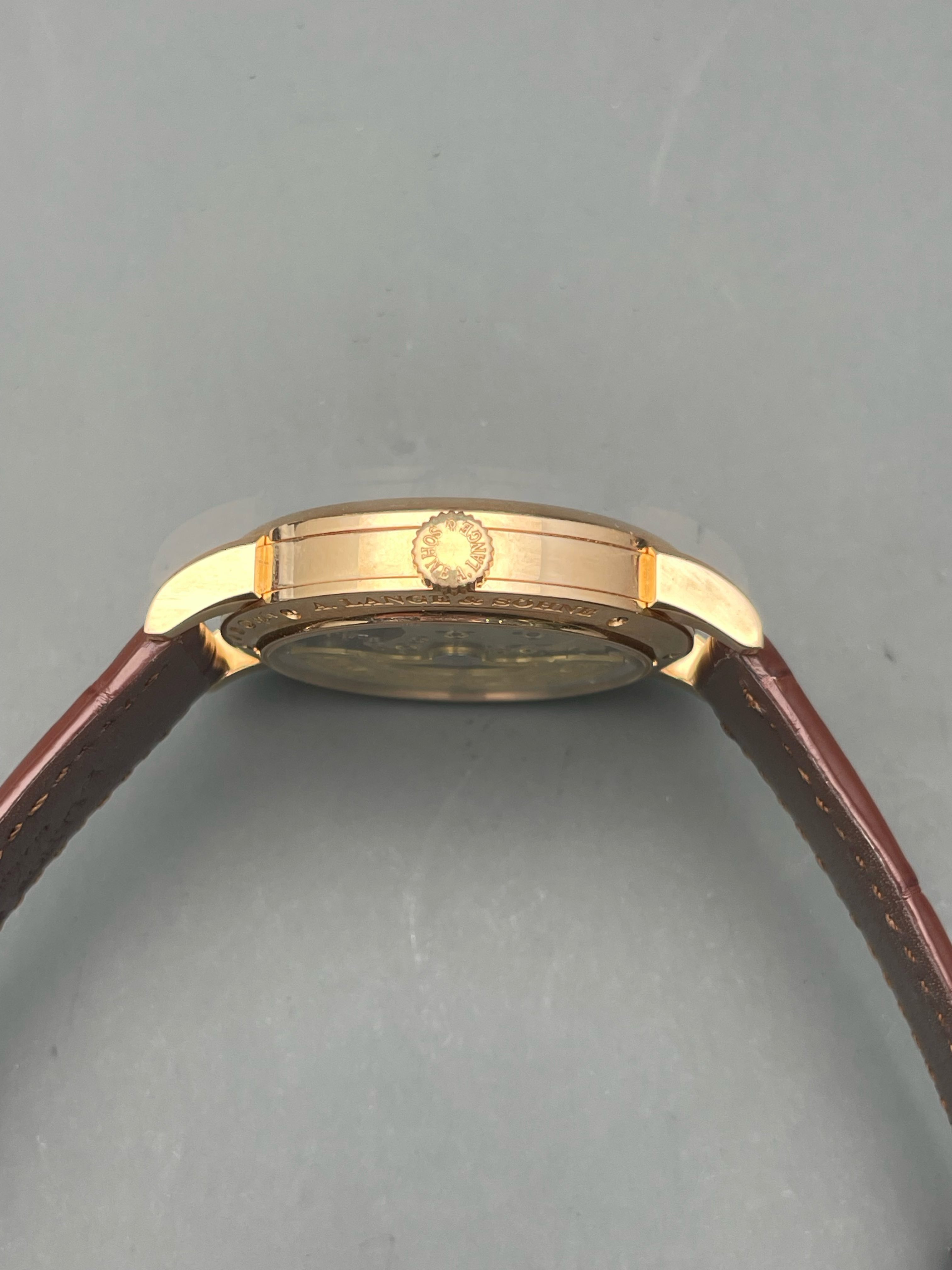 A. Lange & S&ouml;hne 320.032 detail 3