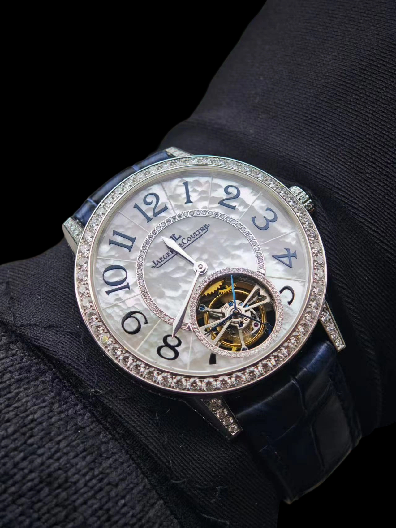 Jaeger-LeCoultre 3413403 detail 1