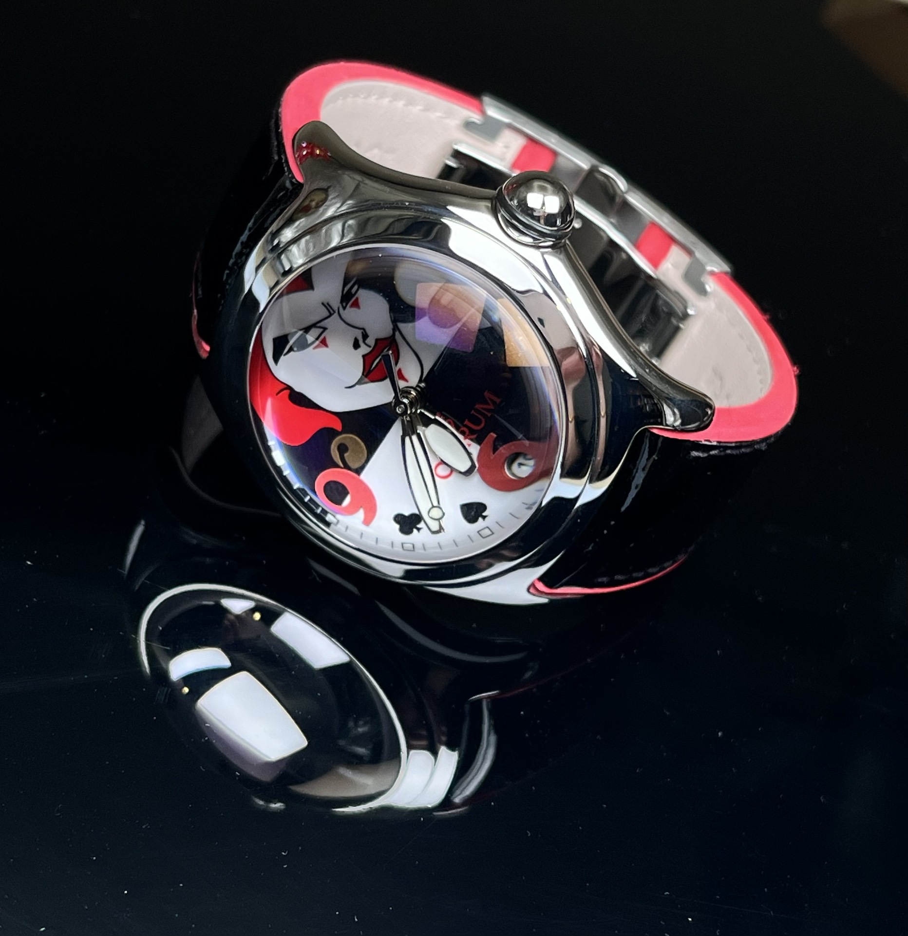 Corum 82.240.20 detail 3