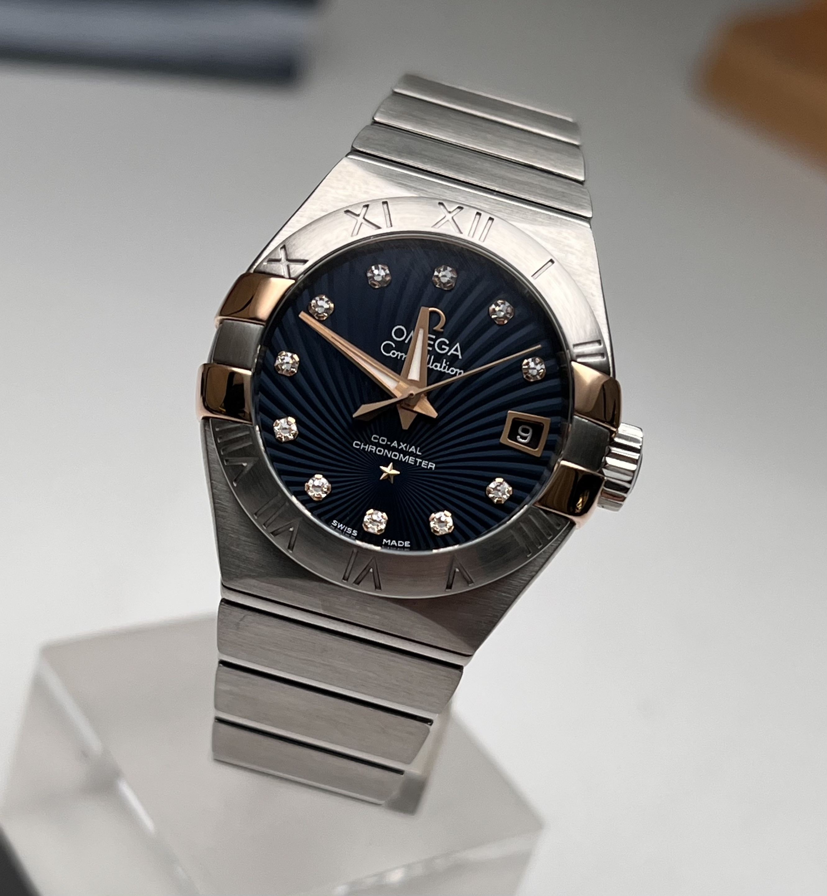 Omega 123.20.27.20.53.002 detail 1