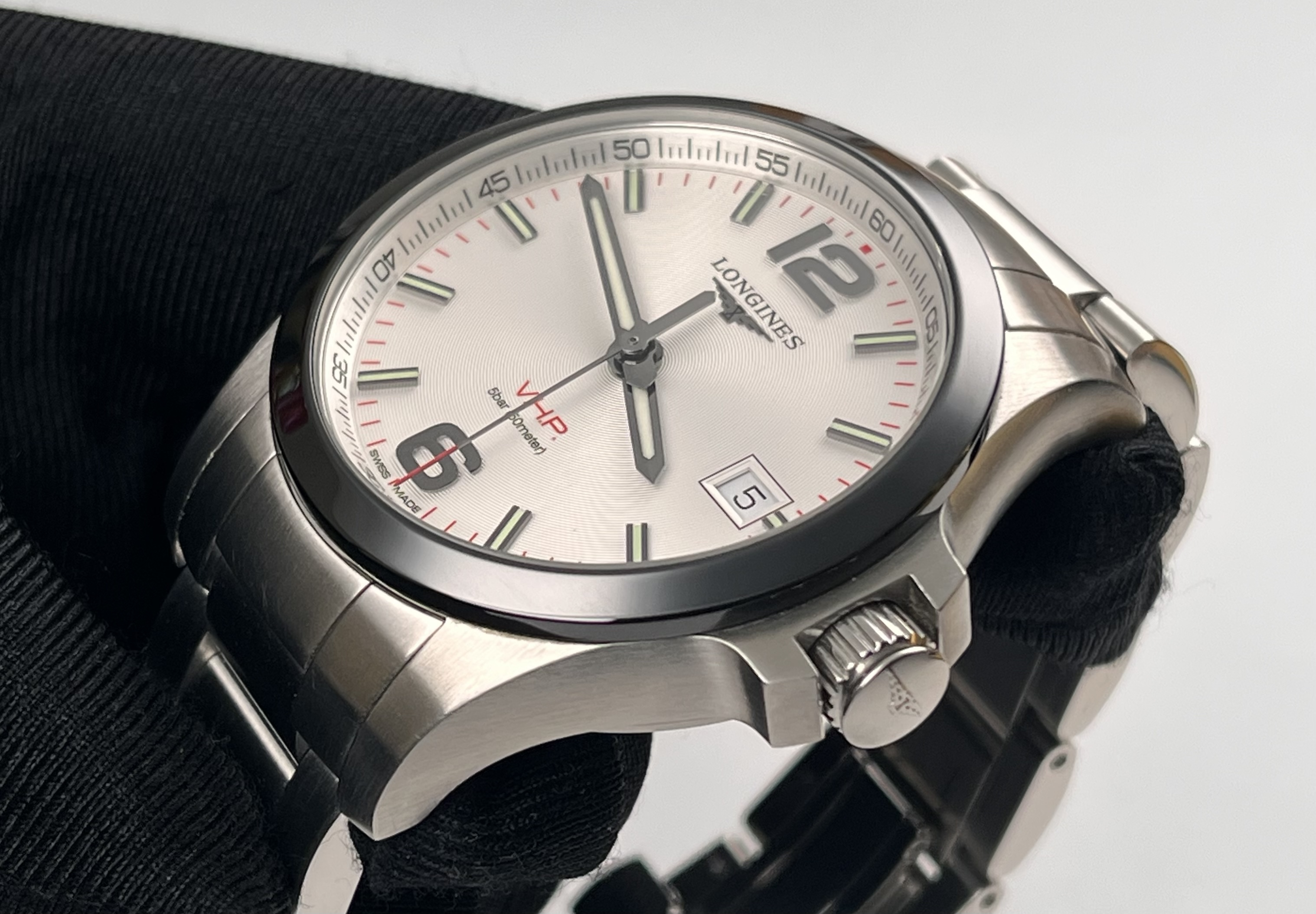 Longines L3.719.4.76.6 detail 3