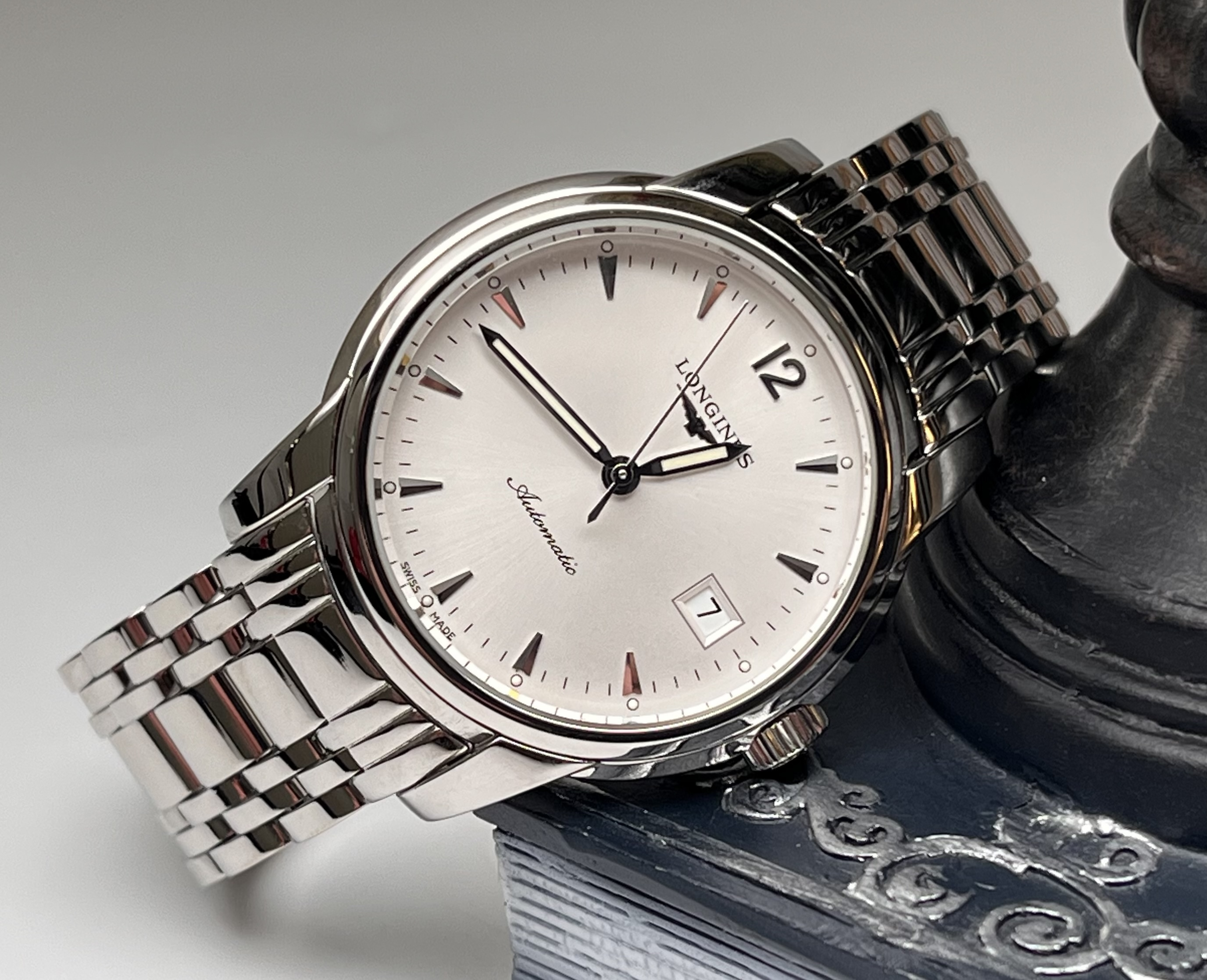 Longines L2.763.4.72.6 detail 2