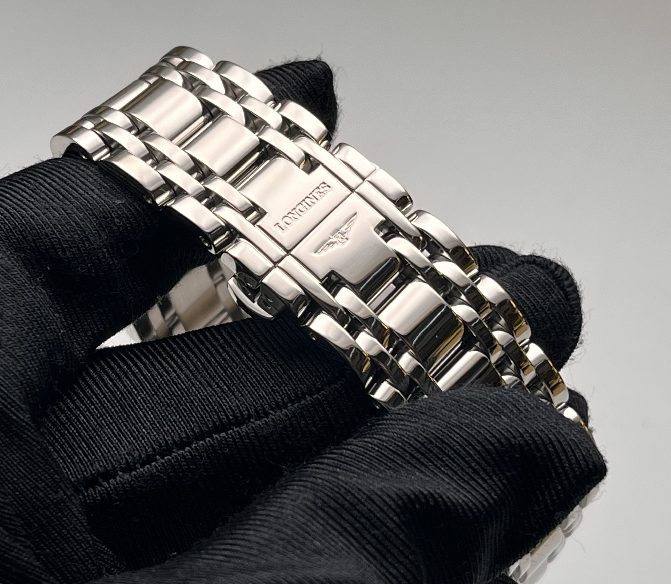 Longines L2.763.4.72.6 detail 6