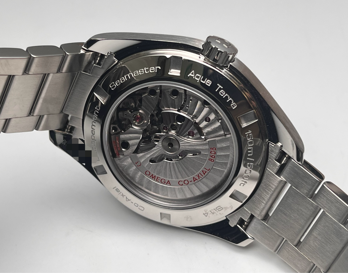 Omega 231.10.43.22.01.001 detail 7