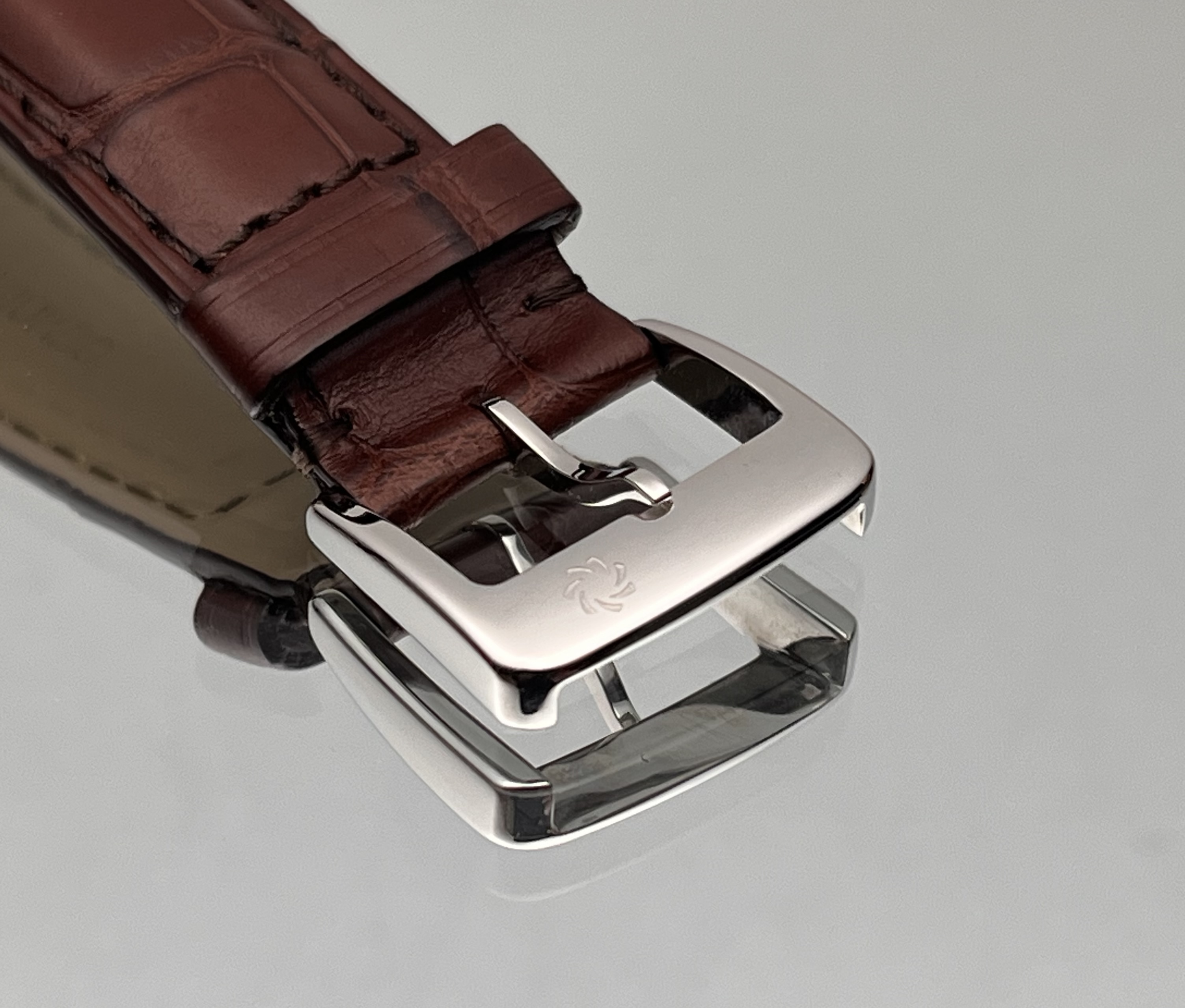 Carl F. Bucherer 00.10909.07.15.01 detail 5