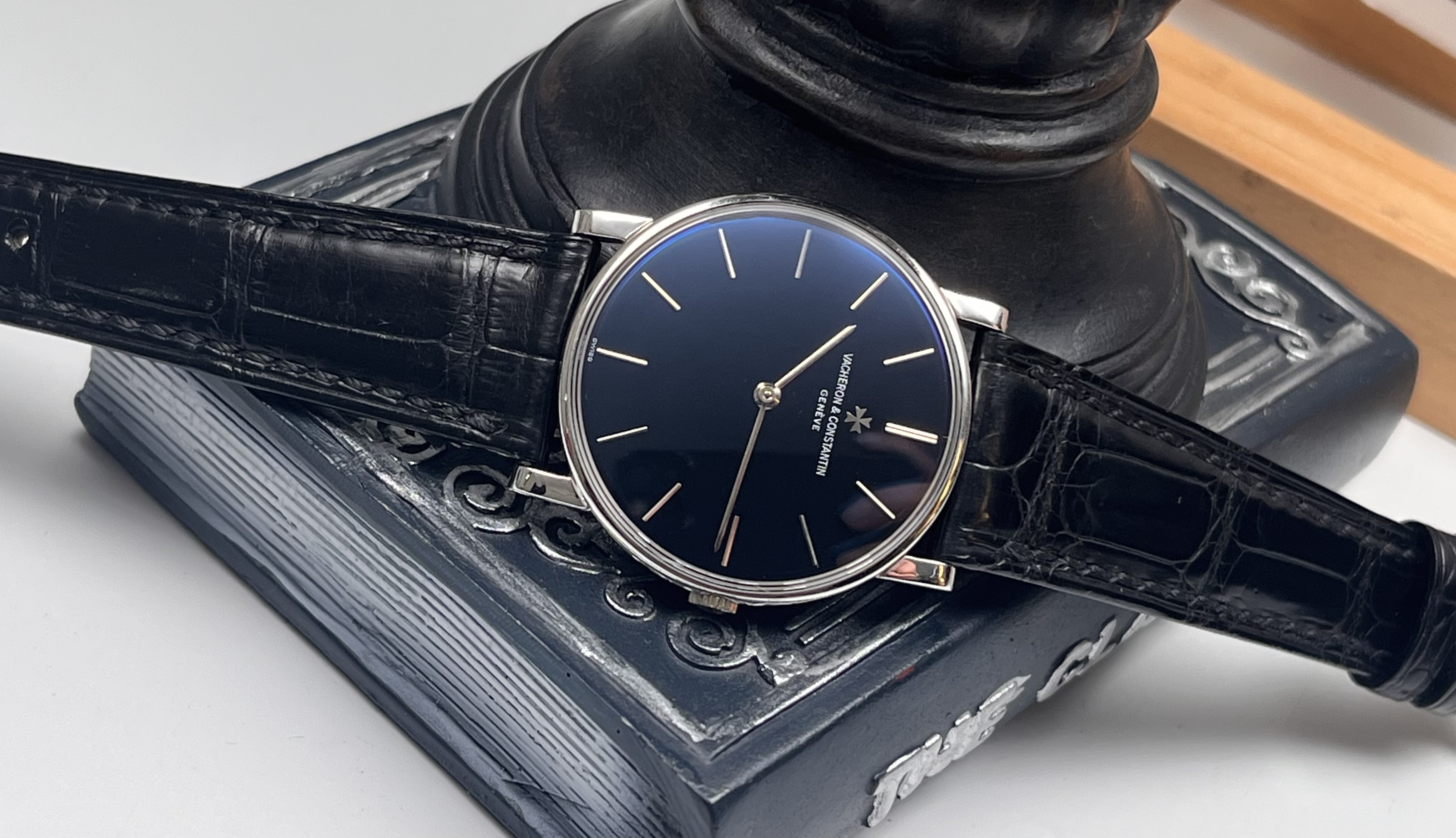 Vacheron Constantin VINTAGE detail 5