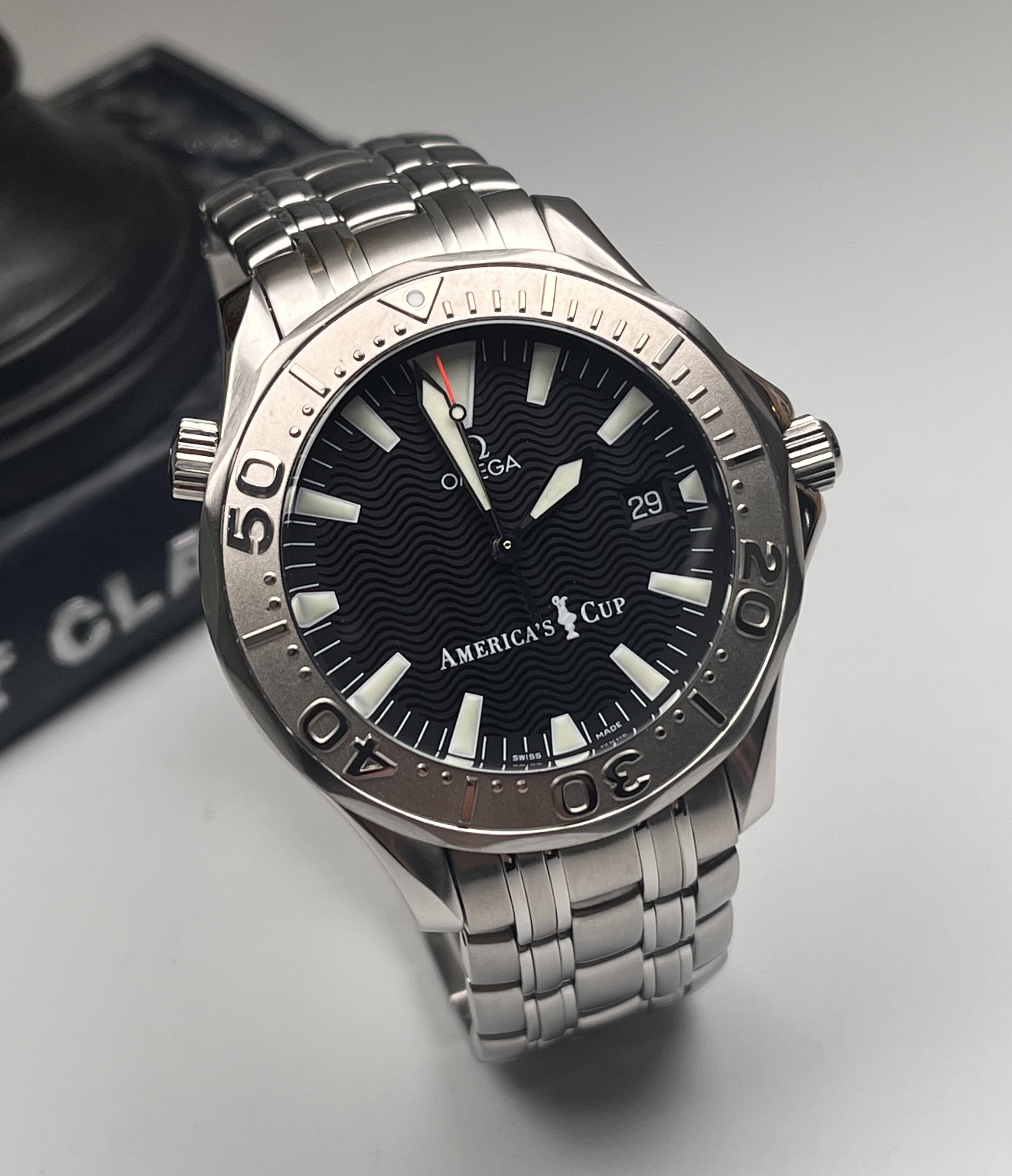 Omega 2533.35.00 detail 4