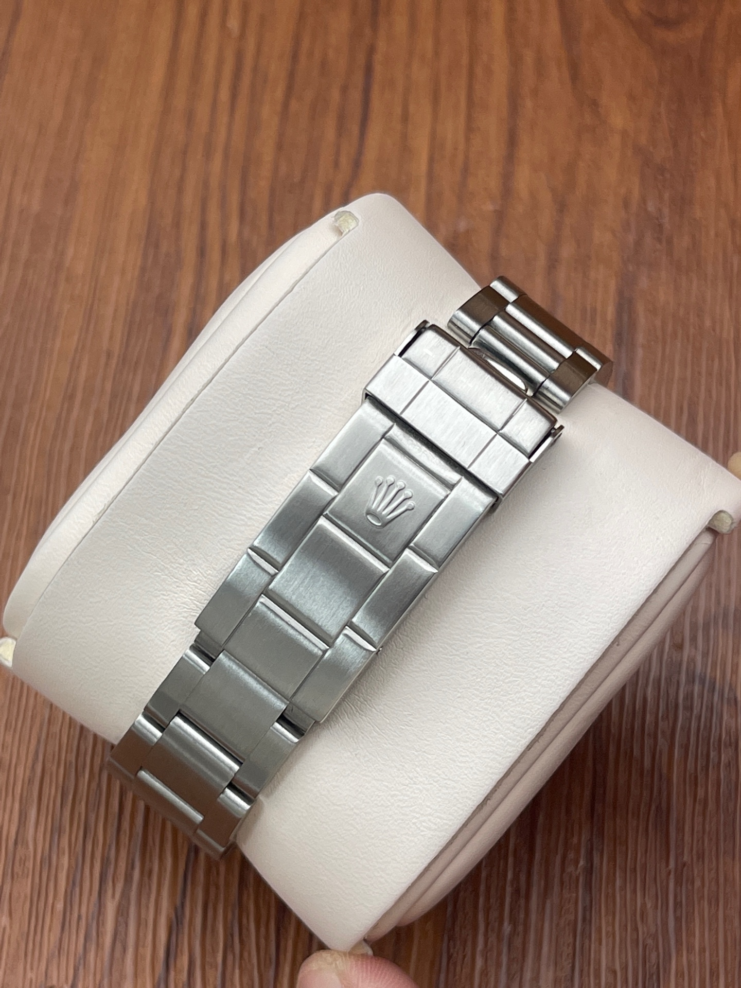 Rolex 14060M detail 4