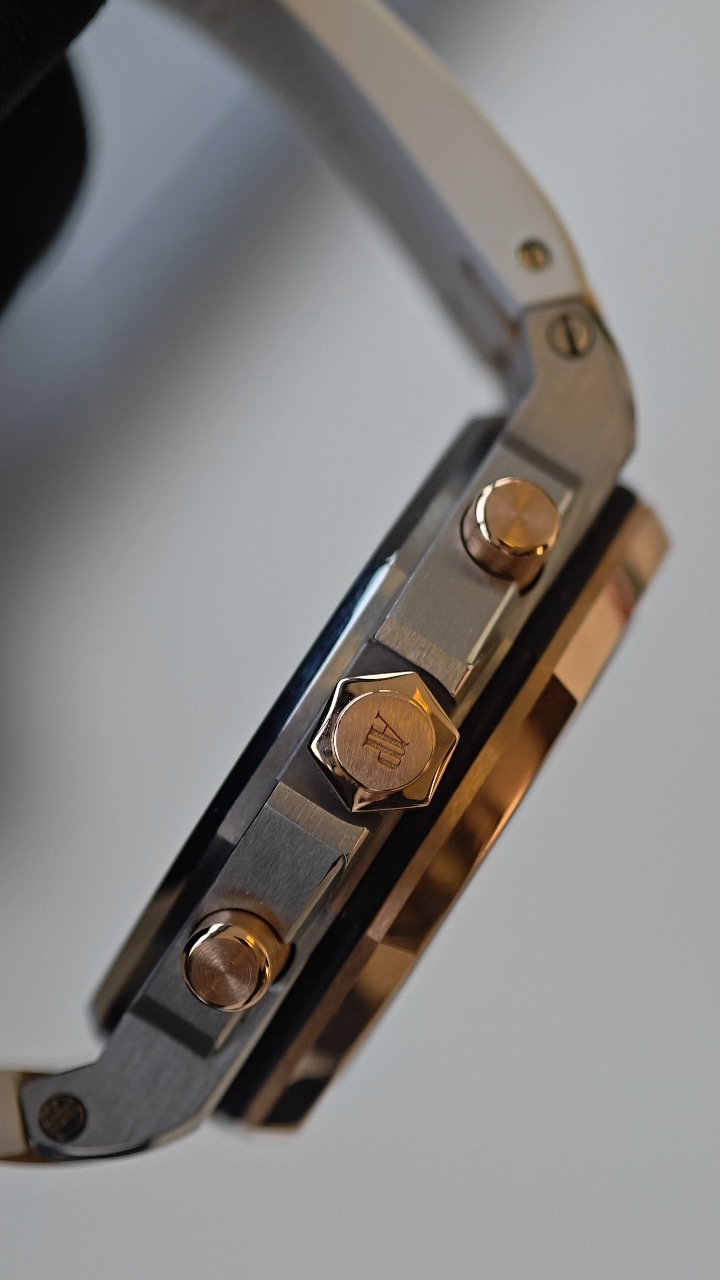 Audemars Piguet 26234SR.ZZ.D202CR.01 detail 4