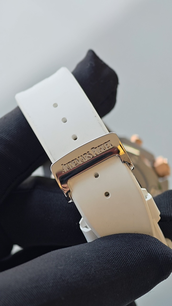 Audemars Piguet 26234SR.ZZ.D202CR.01 detail 5