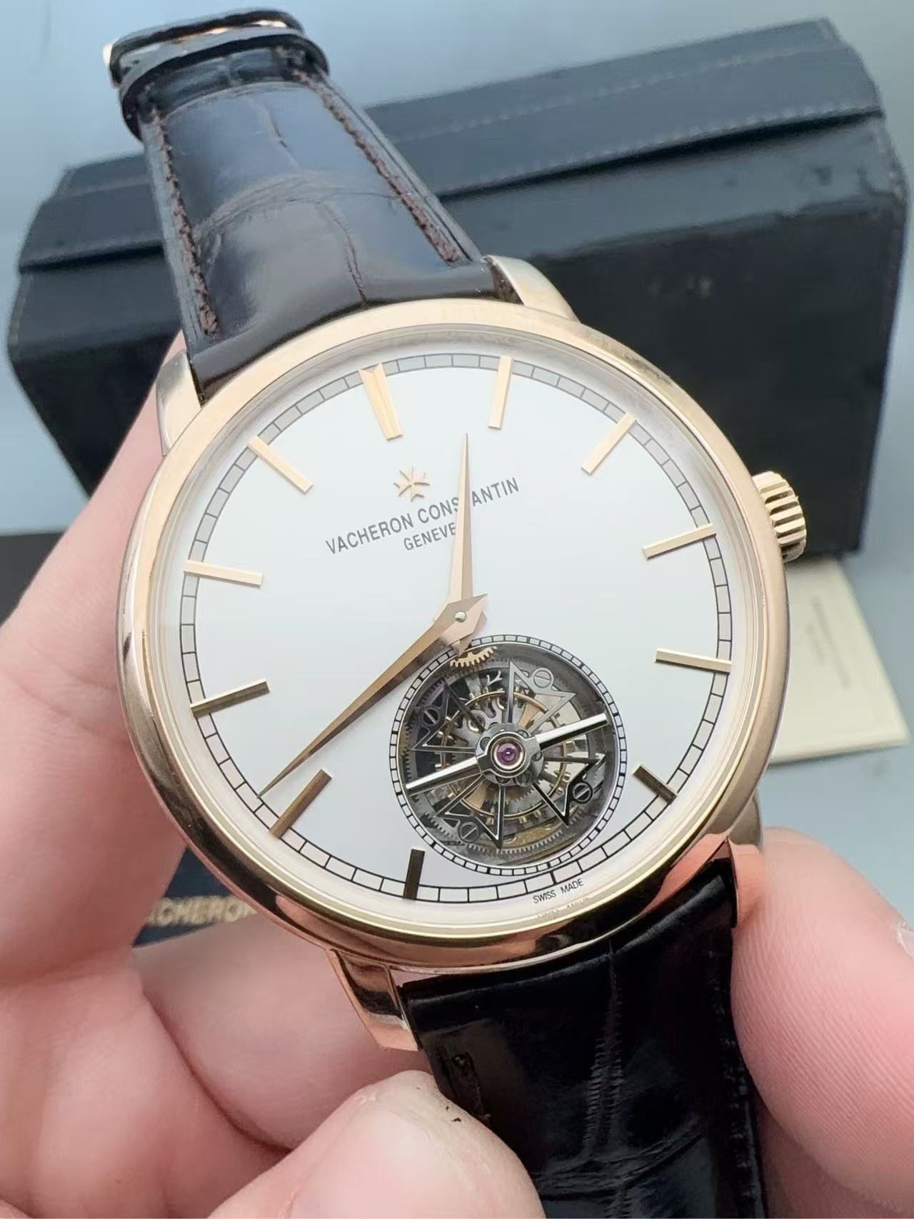 Vacheron Constantin 6000T / 000R-B346 detail 1