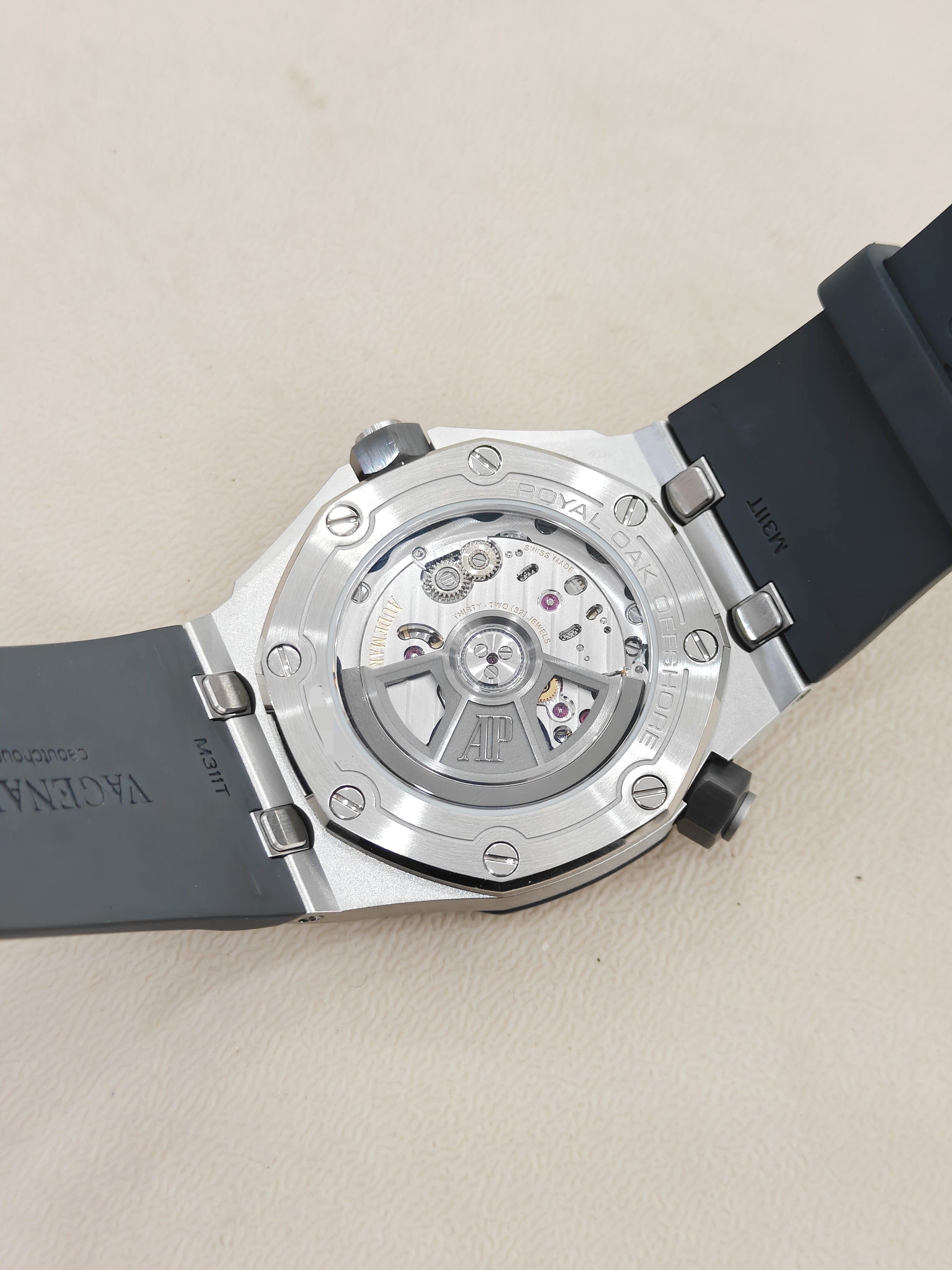 Audemars Piguet 15720ST.OO.A009CA.01 detail 3
