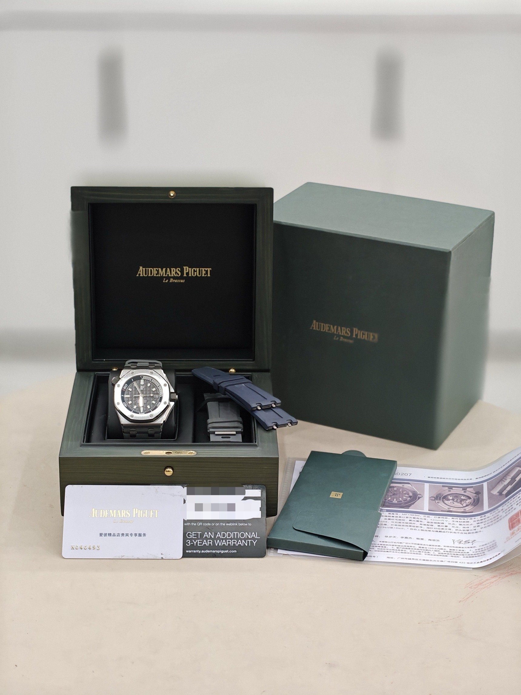 Audemars Piguet 15720ST.OO.A009CA.01 detail 6