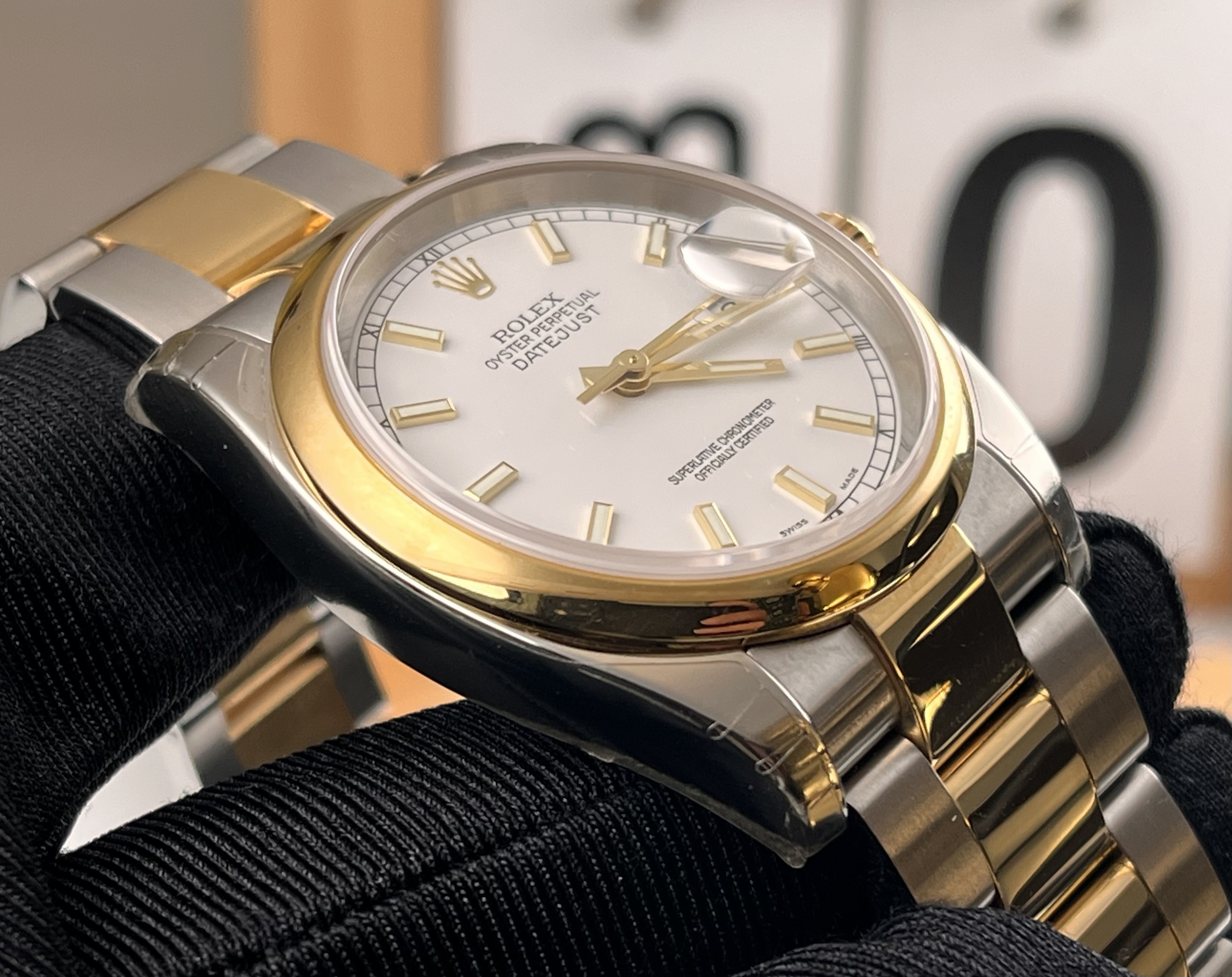 Rolex 116203-0124 detail 2