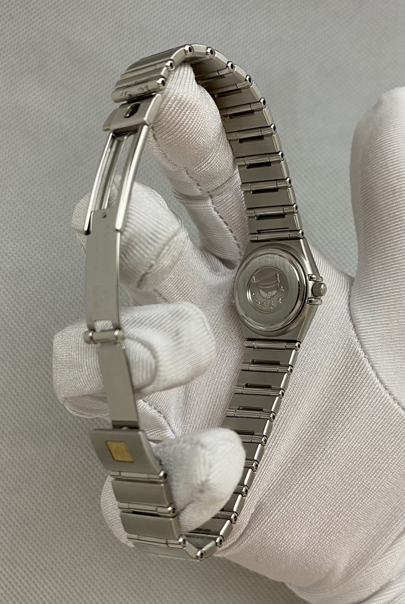 Omega 1562.85.00 detail 7