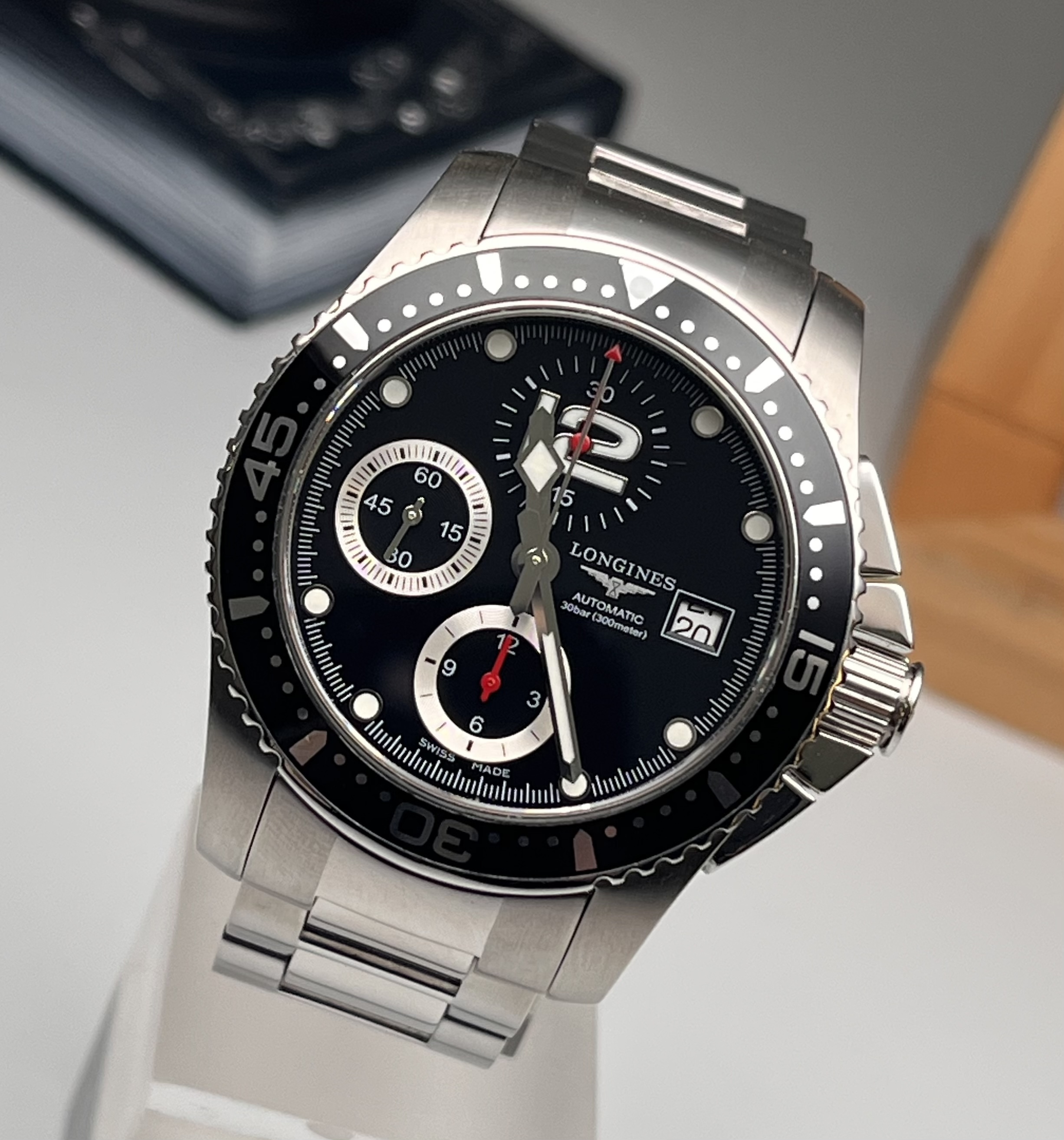 Longines L3.644.4.56.6 detail 4