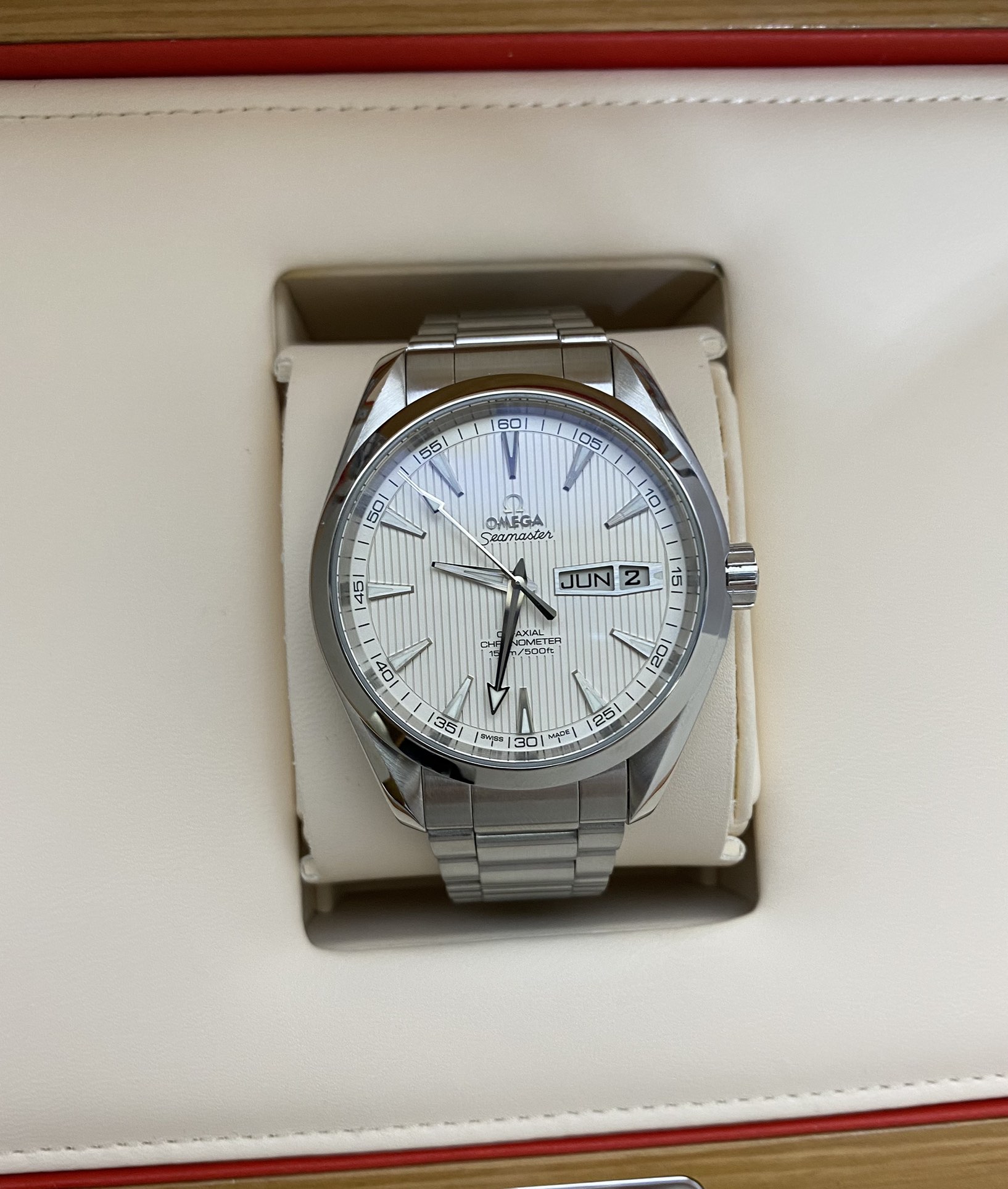 Omega 231.10.43.22.02.001