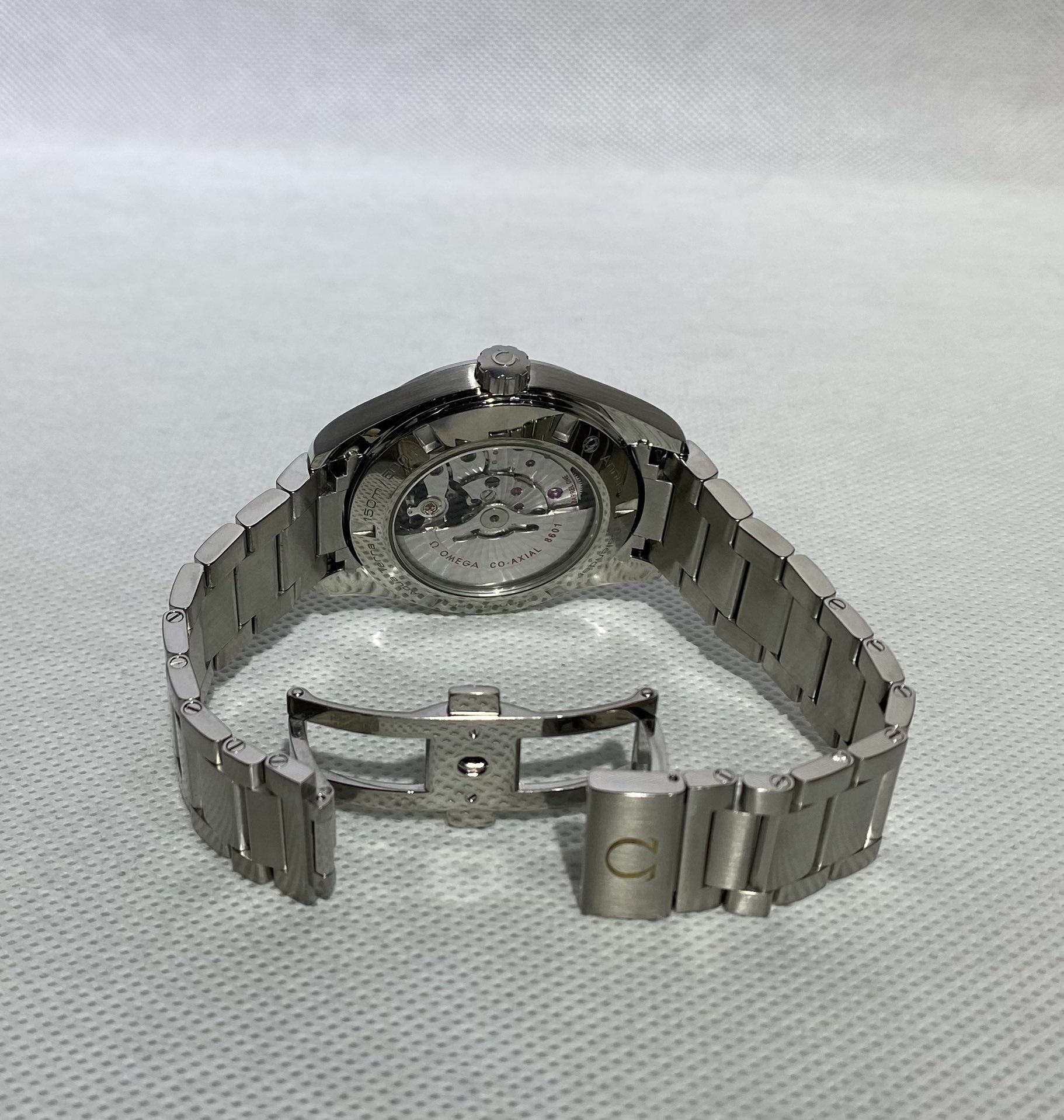 Omega 231.10.43.22.02.001 detail 6