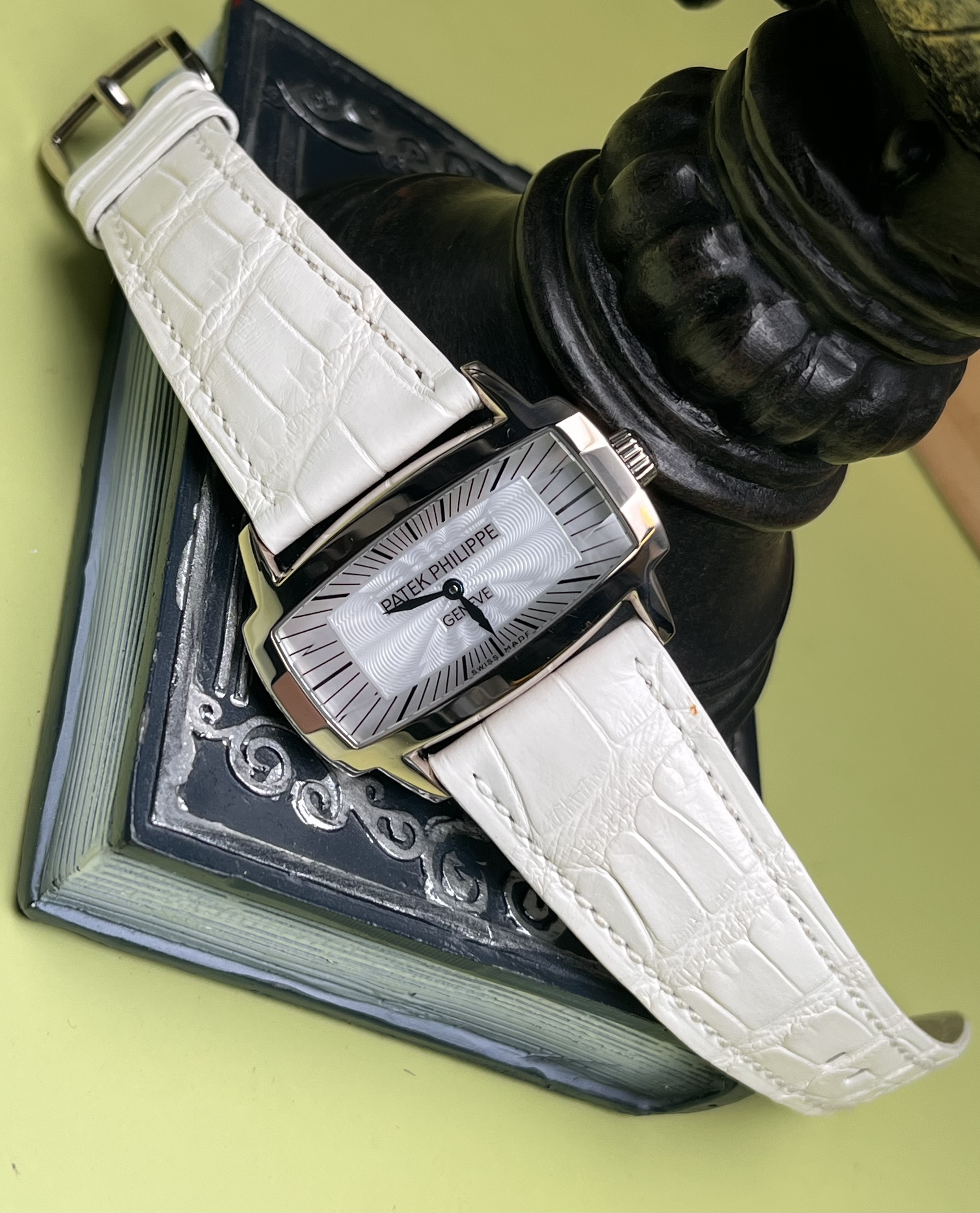 Patek Philippe 4980G-001