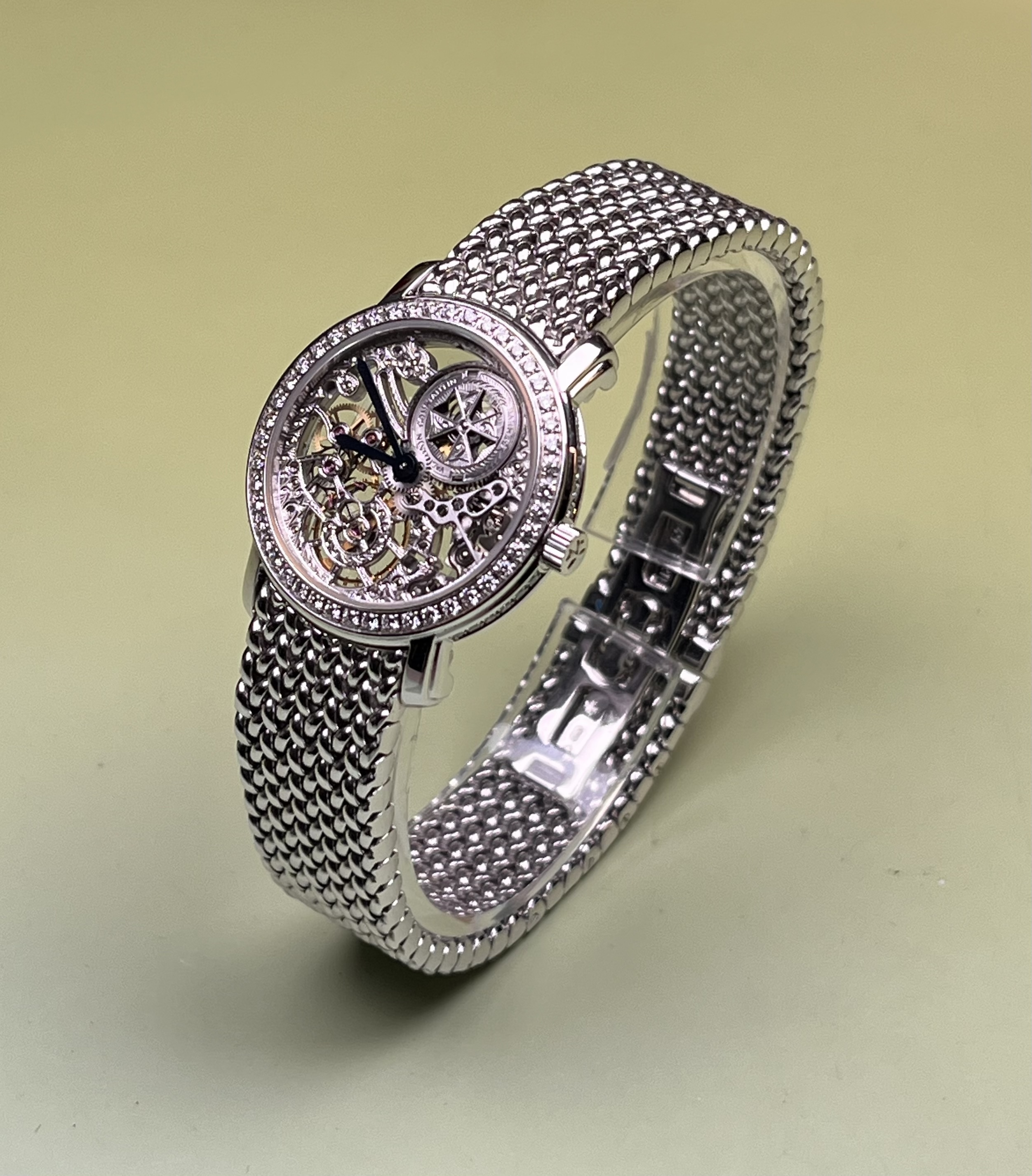 Vacheron Constantin 13580 / 349G-0000 detail 1