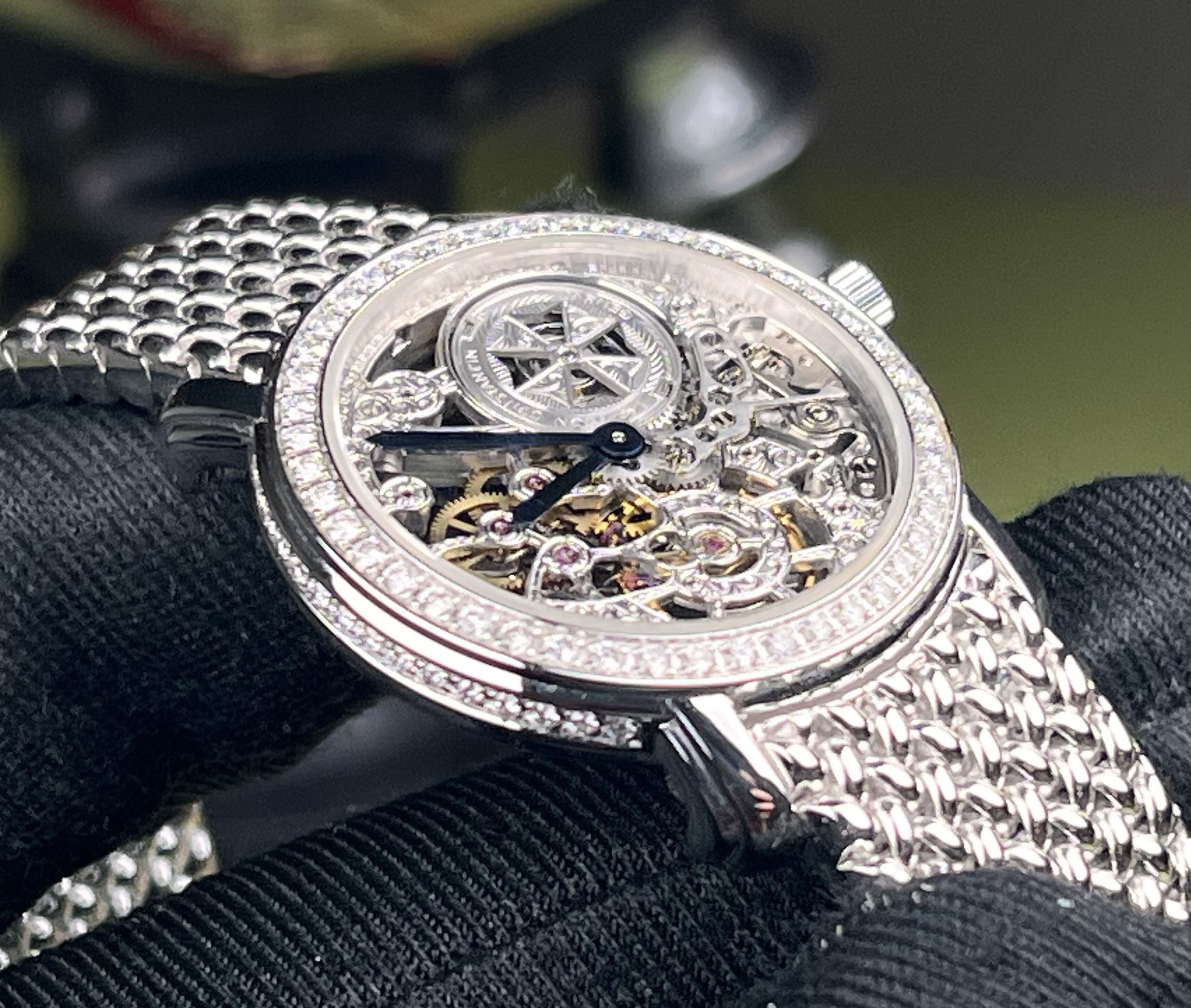 Vacheron Constantin 13580 / 349G-0000 detail 2