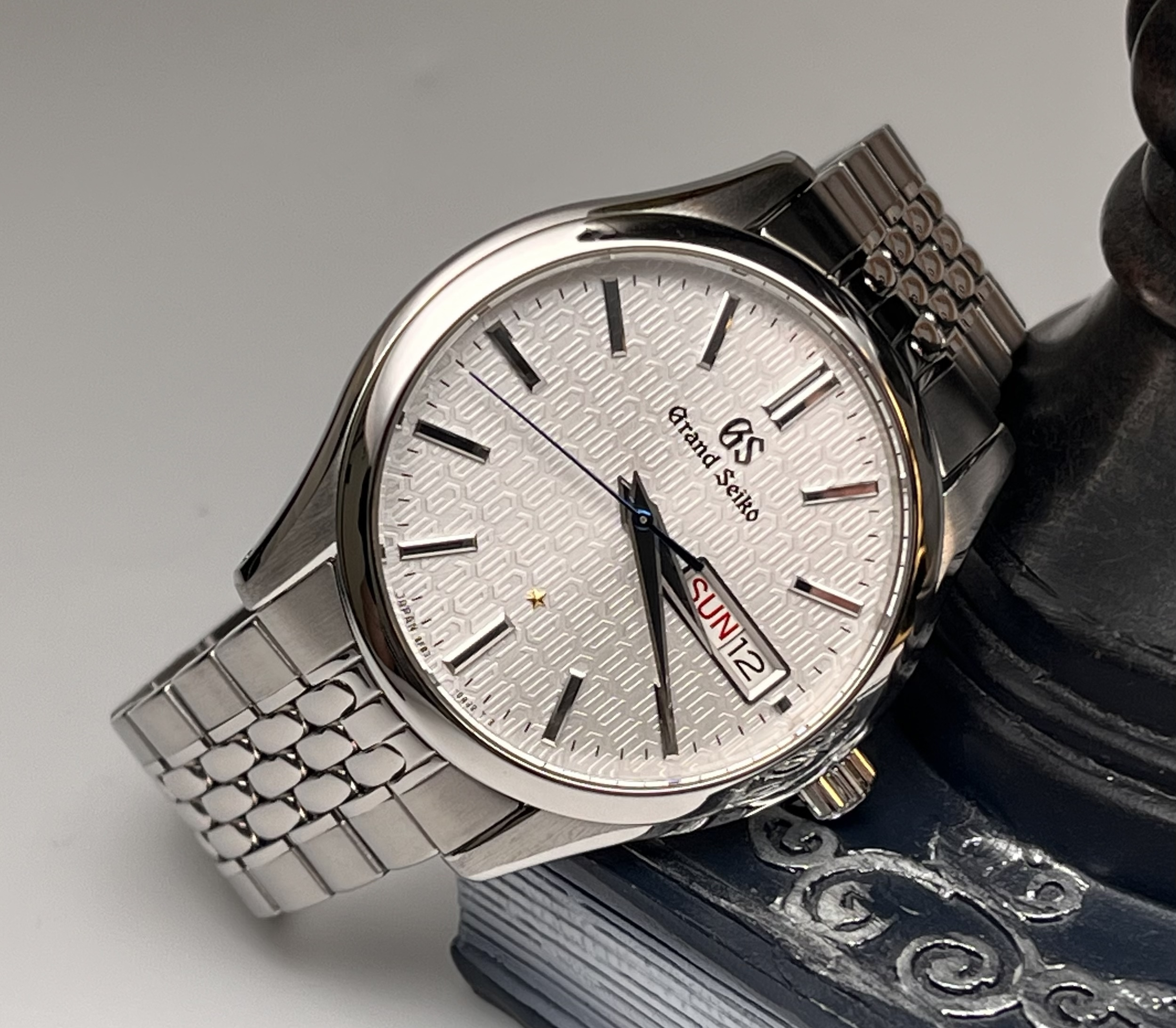 Seiko SBGT241G