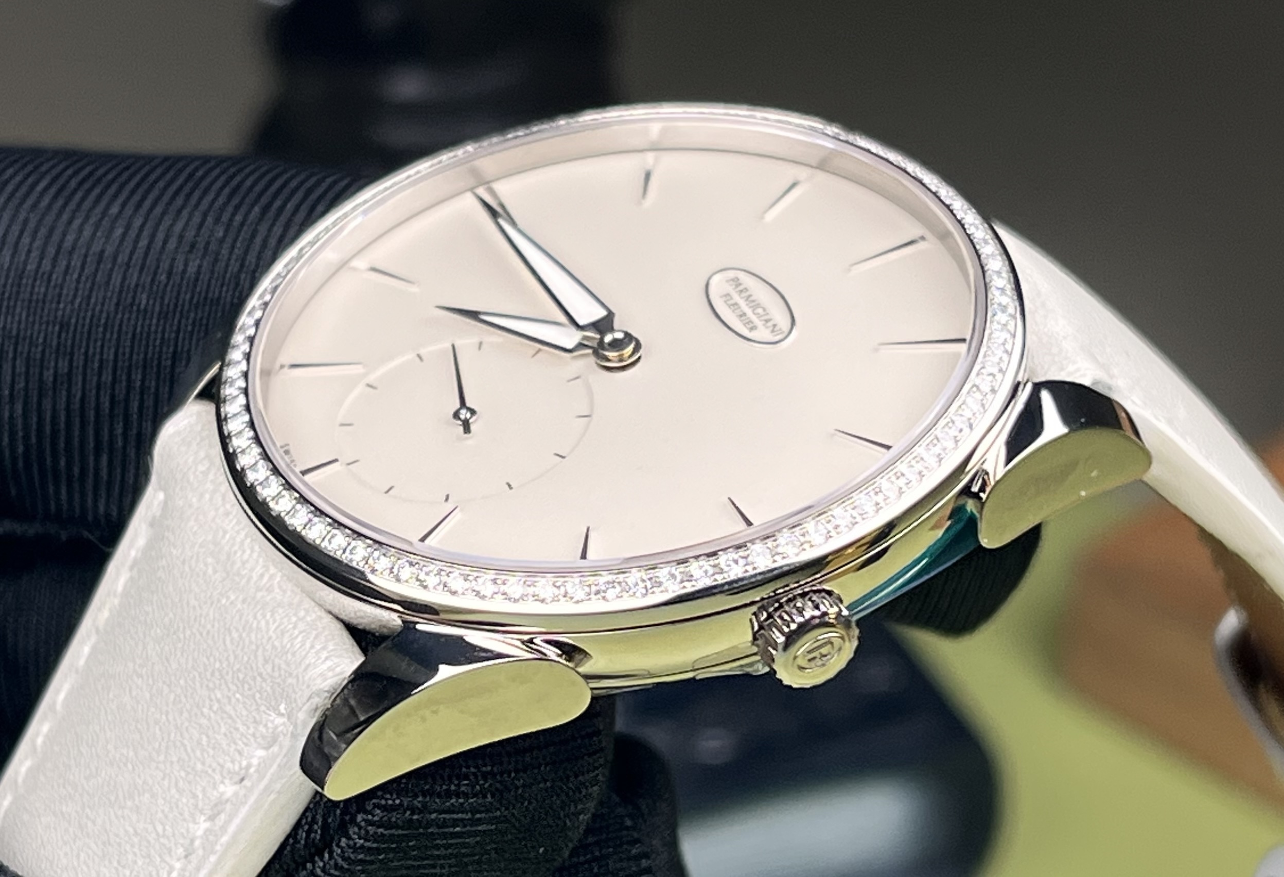 Parmigiani Fleurier PFC267-1262400-HA1221 detail 4