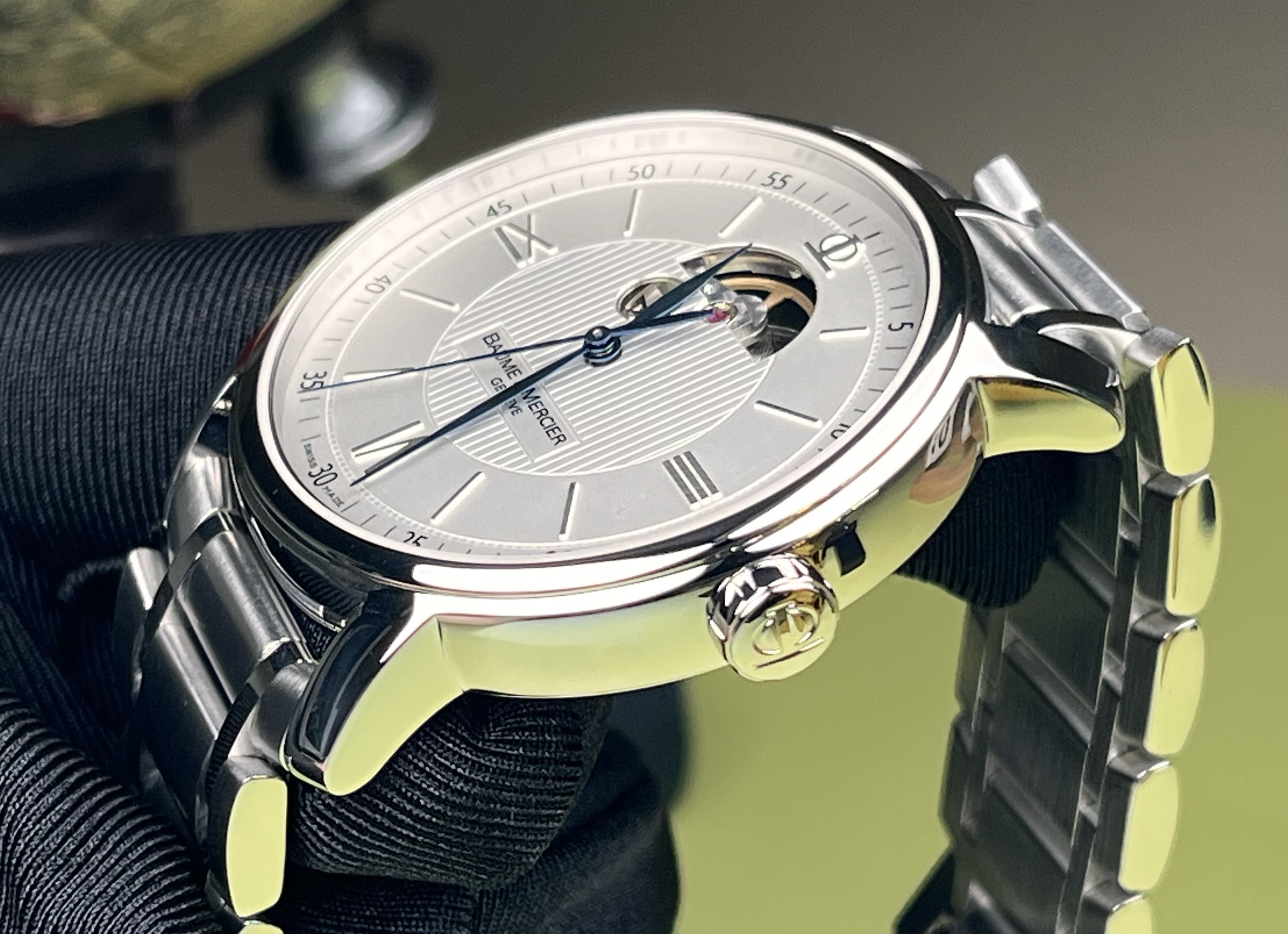 Baume & Mercier MOA08833 detail 3