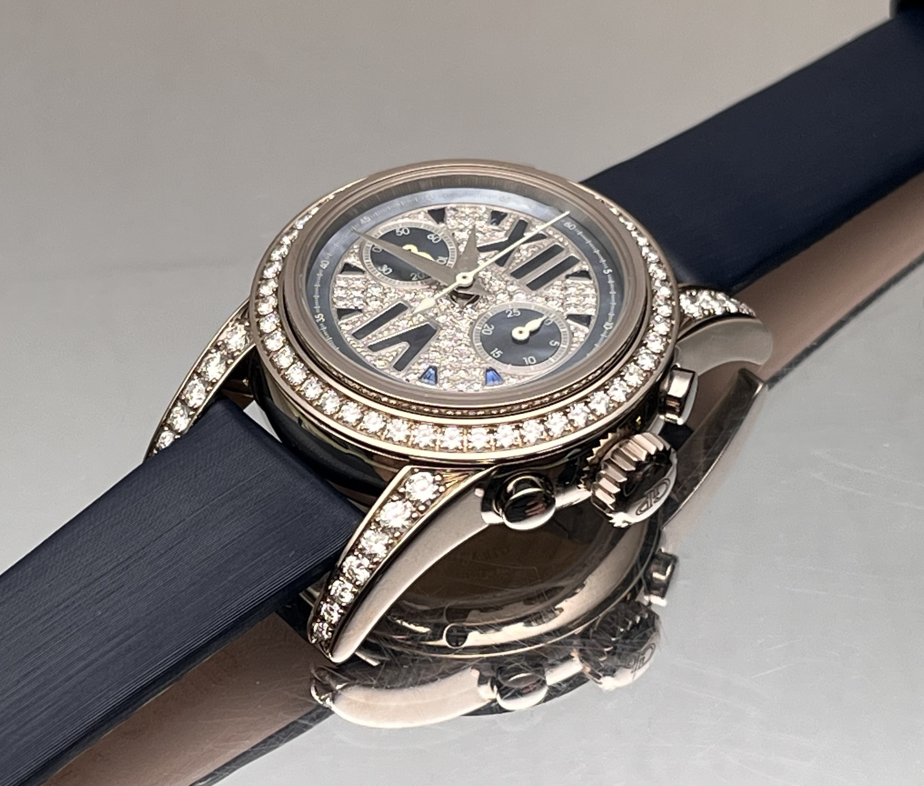 Girard Perregaux 80440D detail 4