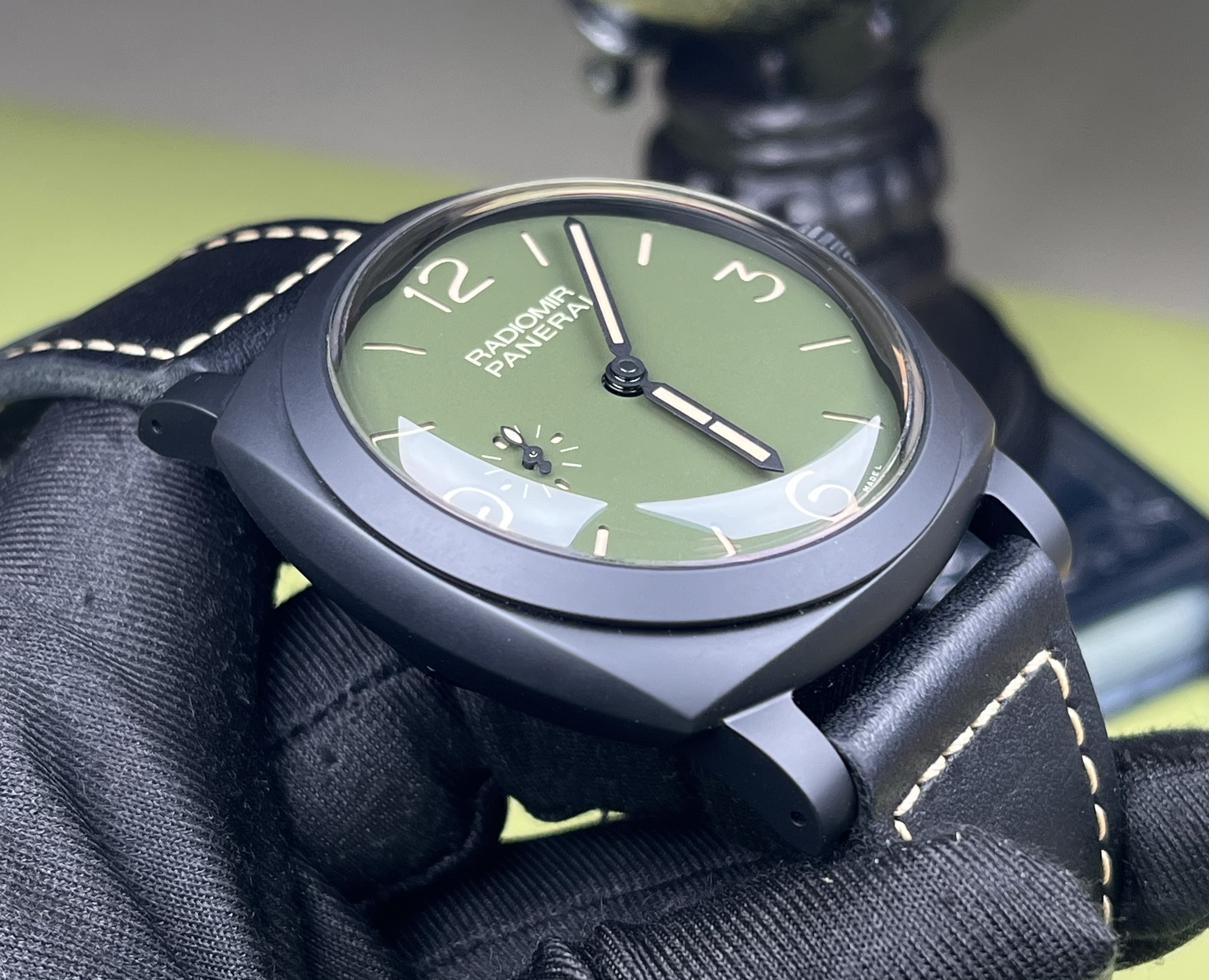 Panerai PAM00997 detail 3