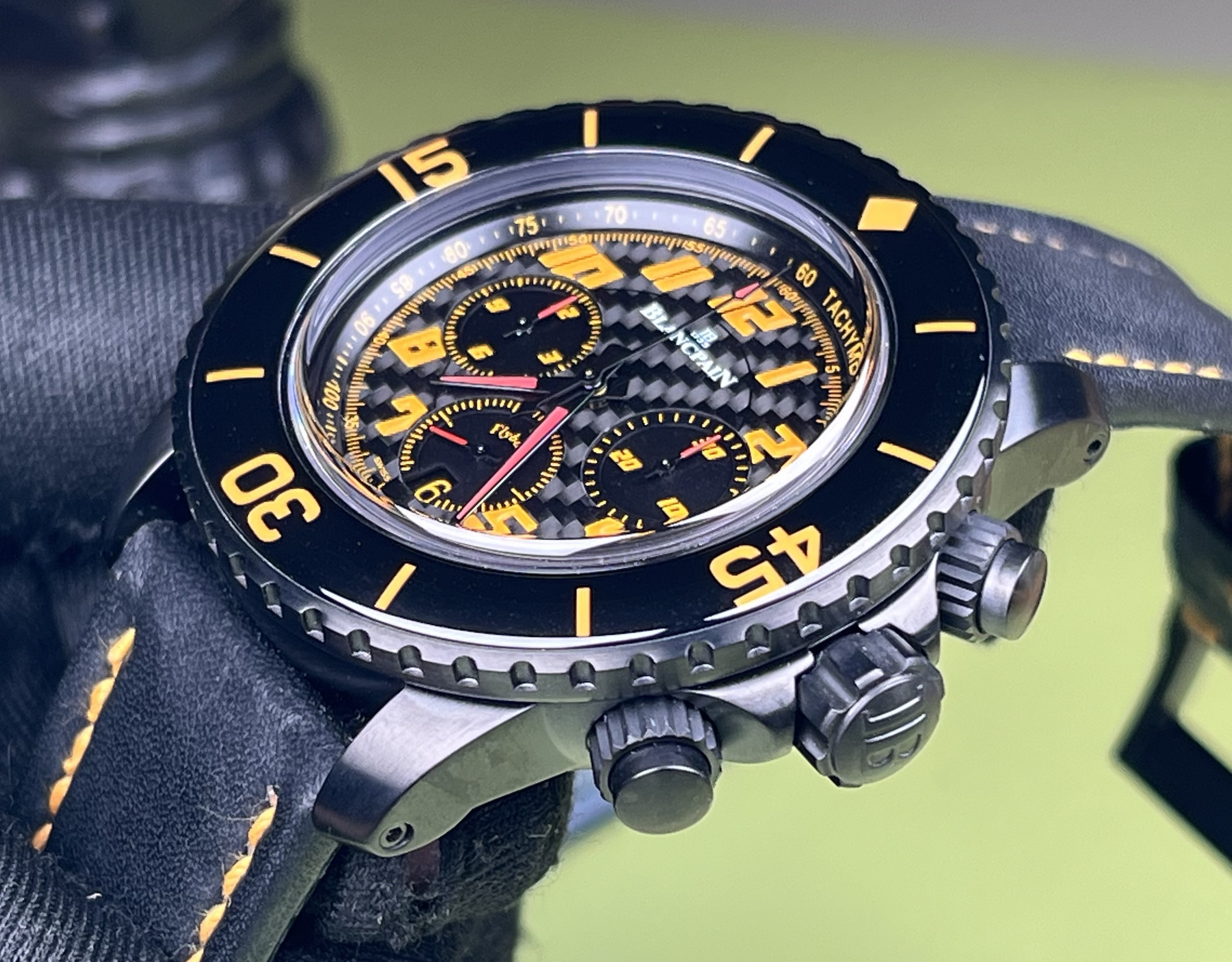 Blancpain 5785F-11D03-63A detail 3
