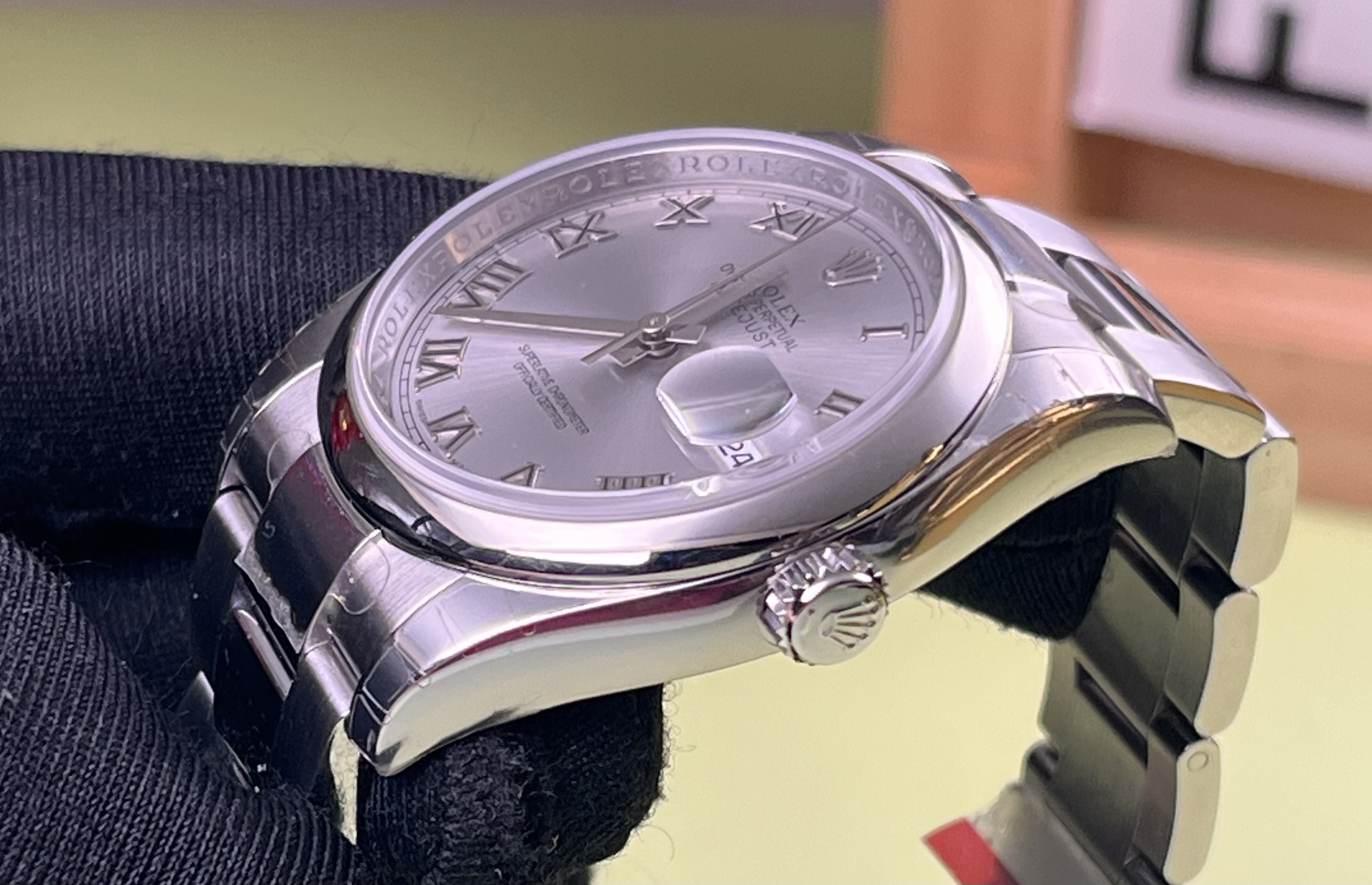Rolex 116200-72600 detail 2