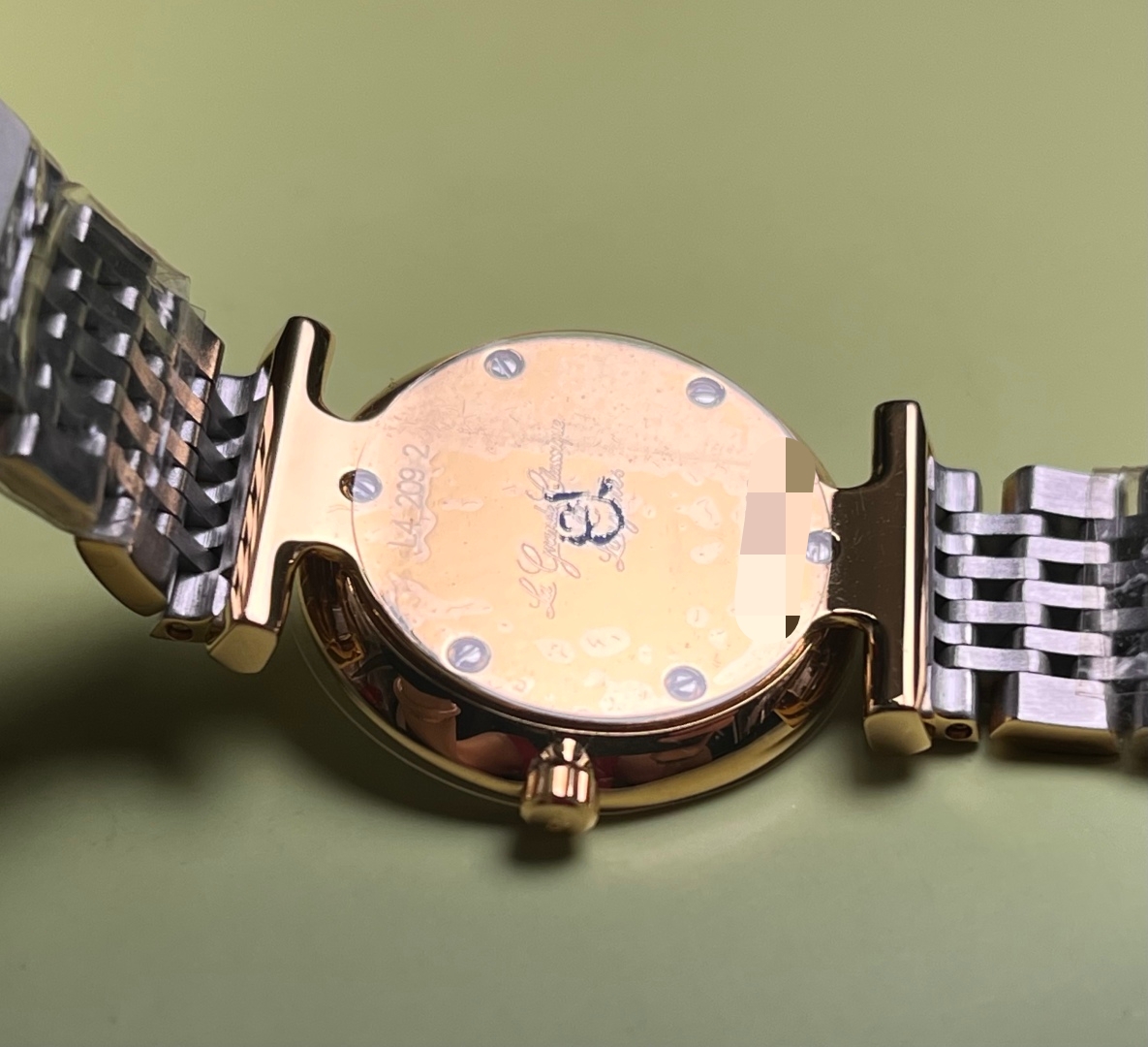 Longines L4.209.2.12.7 detail 3