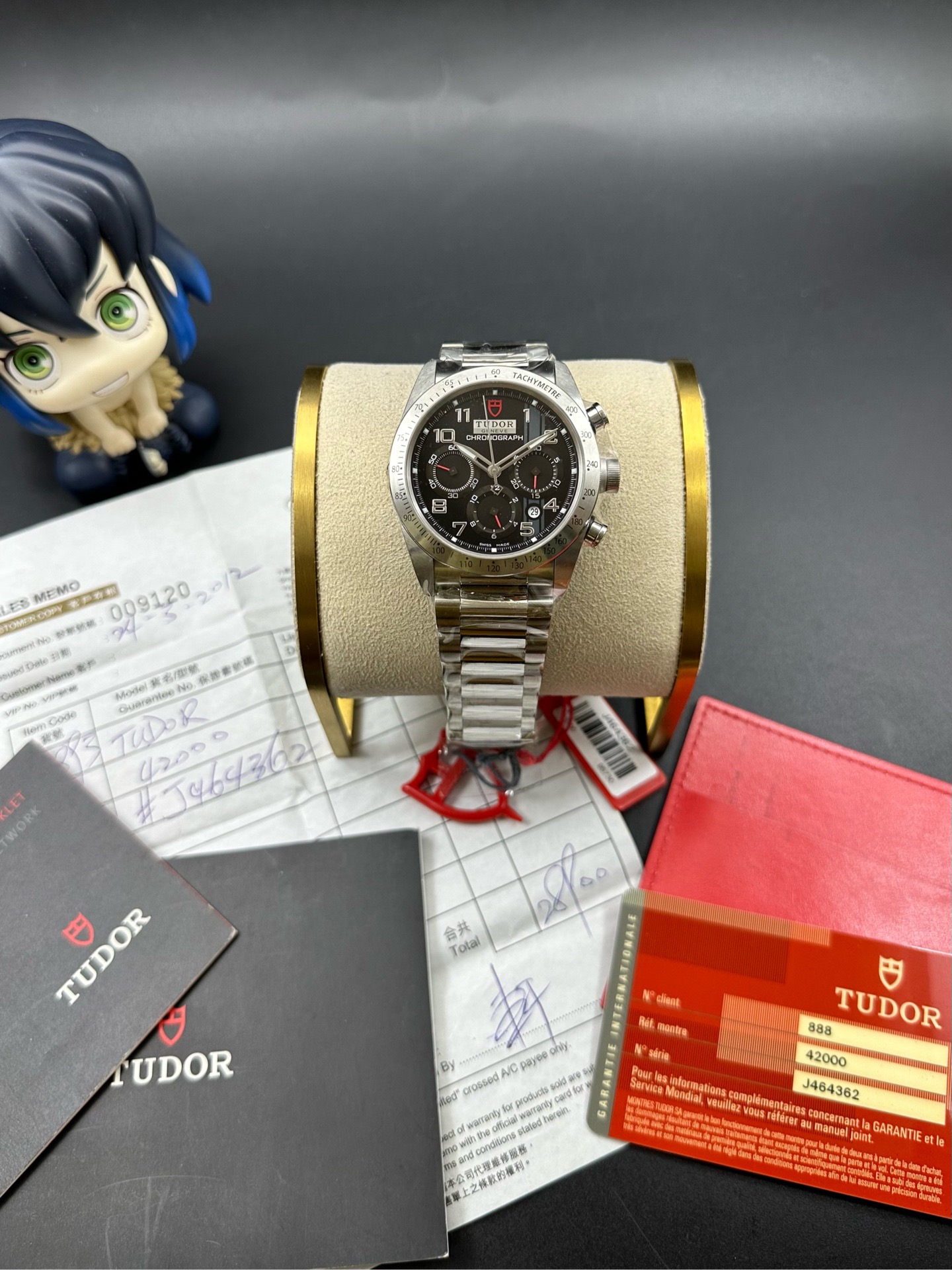 Tudor 42000 detail 7