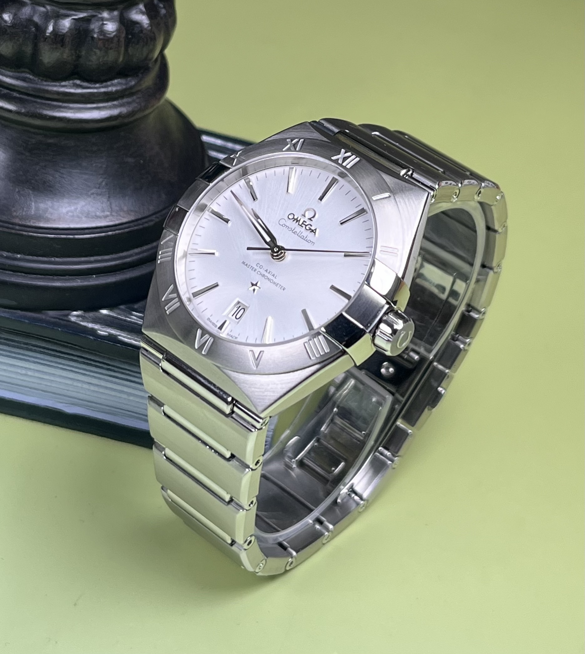 Omega 131.10.39.20.02.001 detail 4