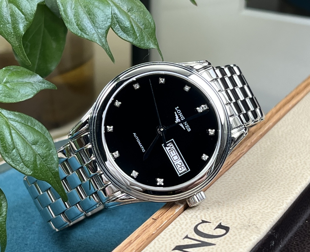 Longines L4.799.4.57.6 detail 5