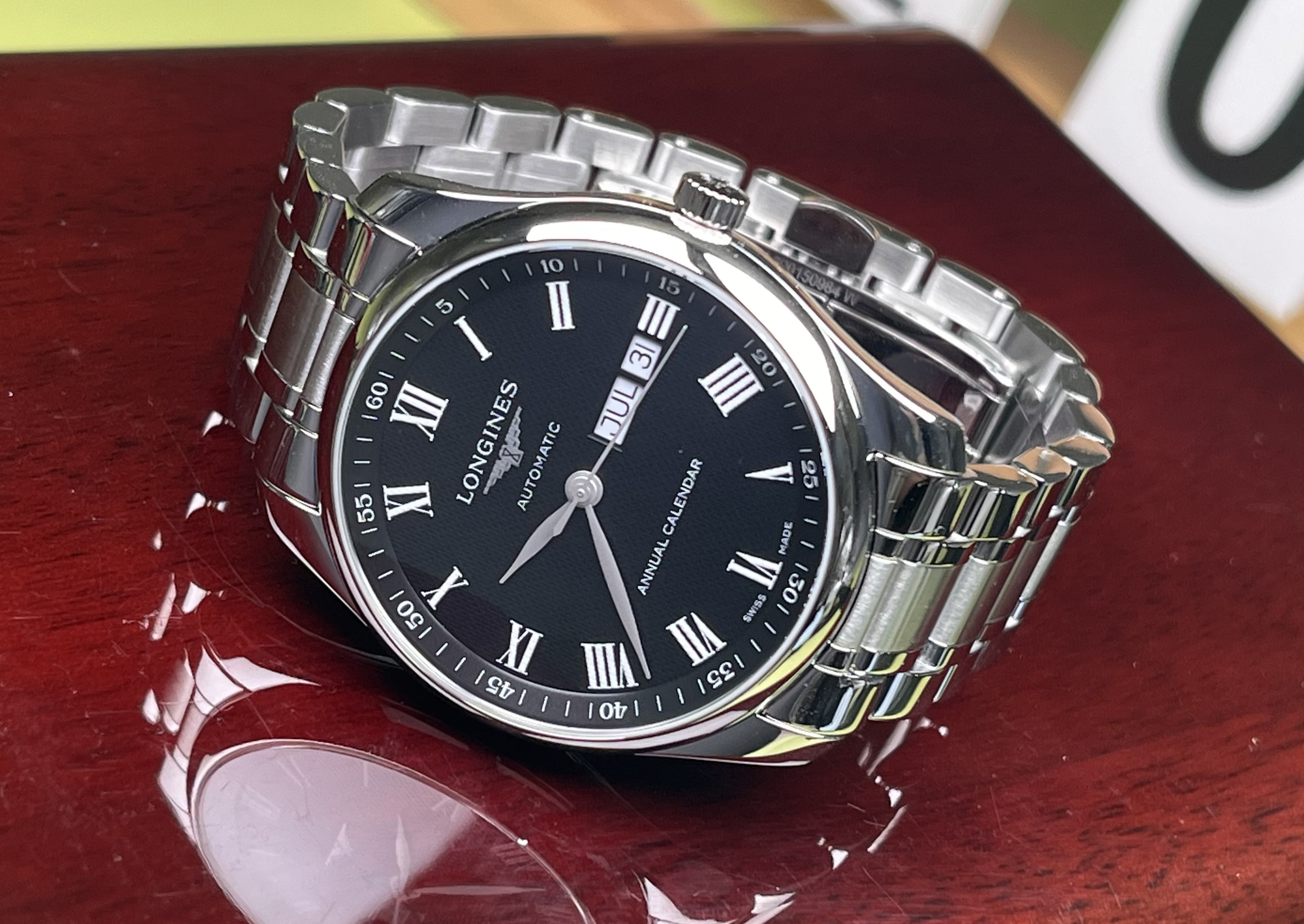 Longines L2.910.4.51.6 detail 3