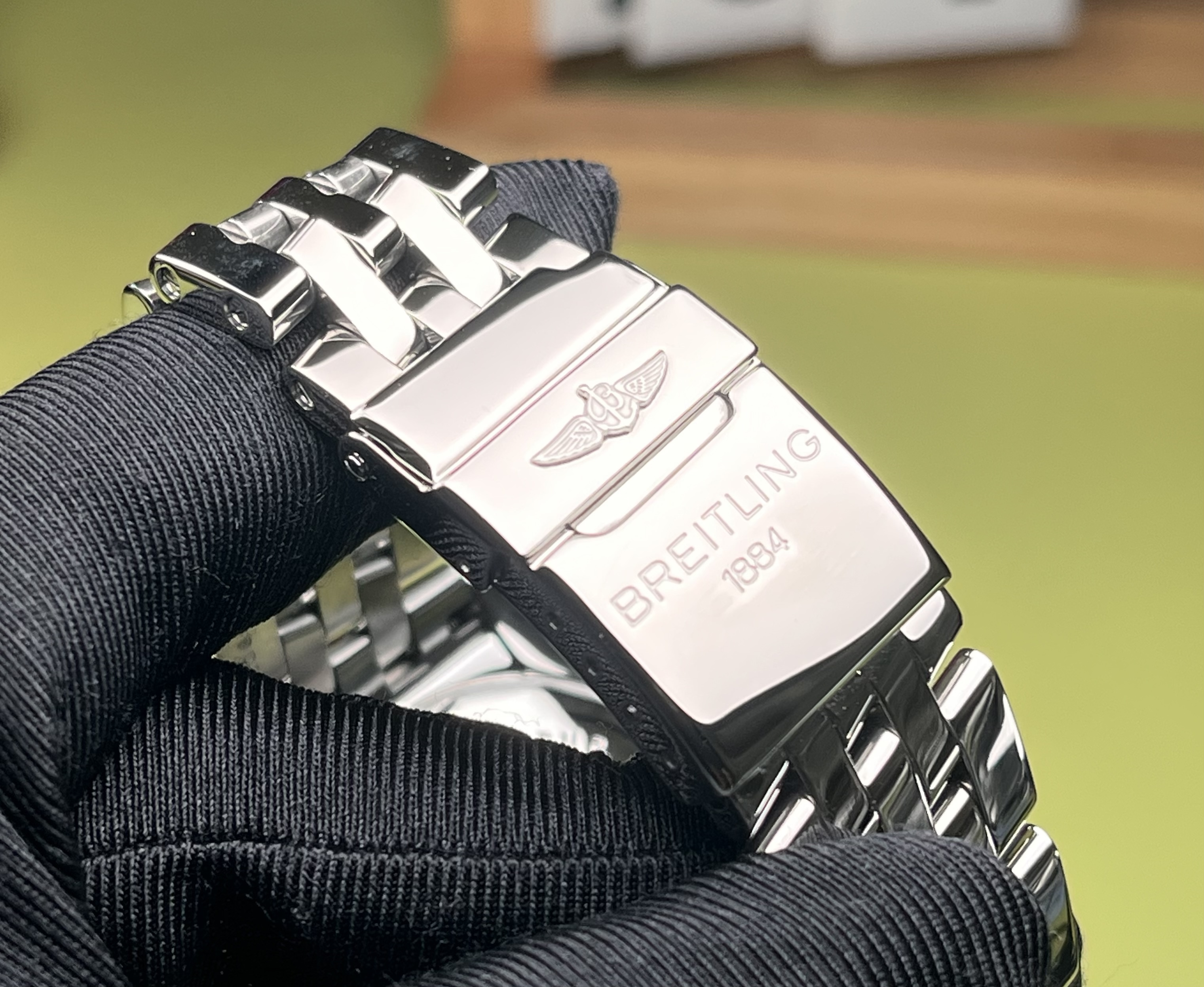 Breitling C1335611 detail 5