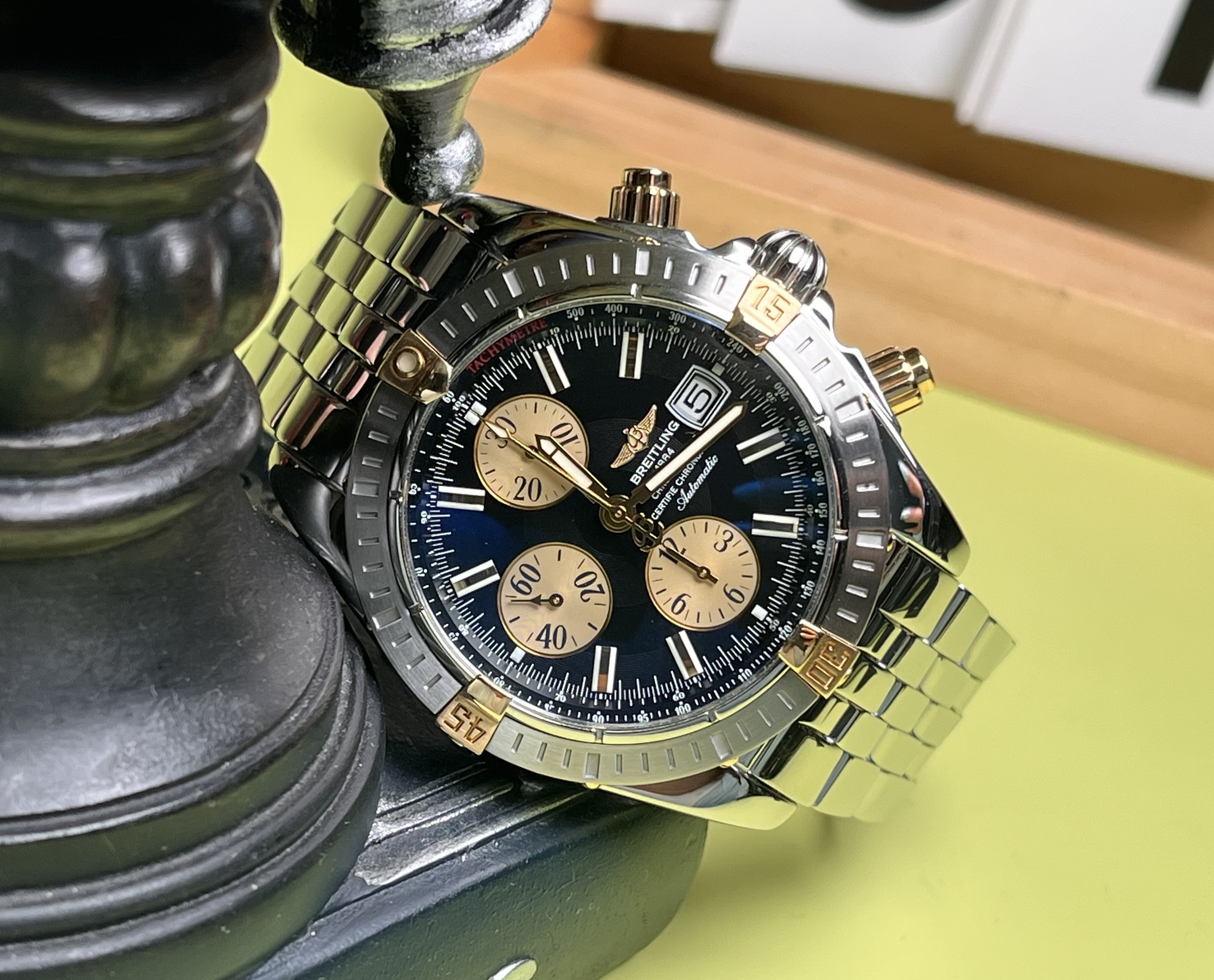 Breitling C1335611 detail 2