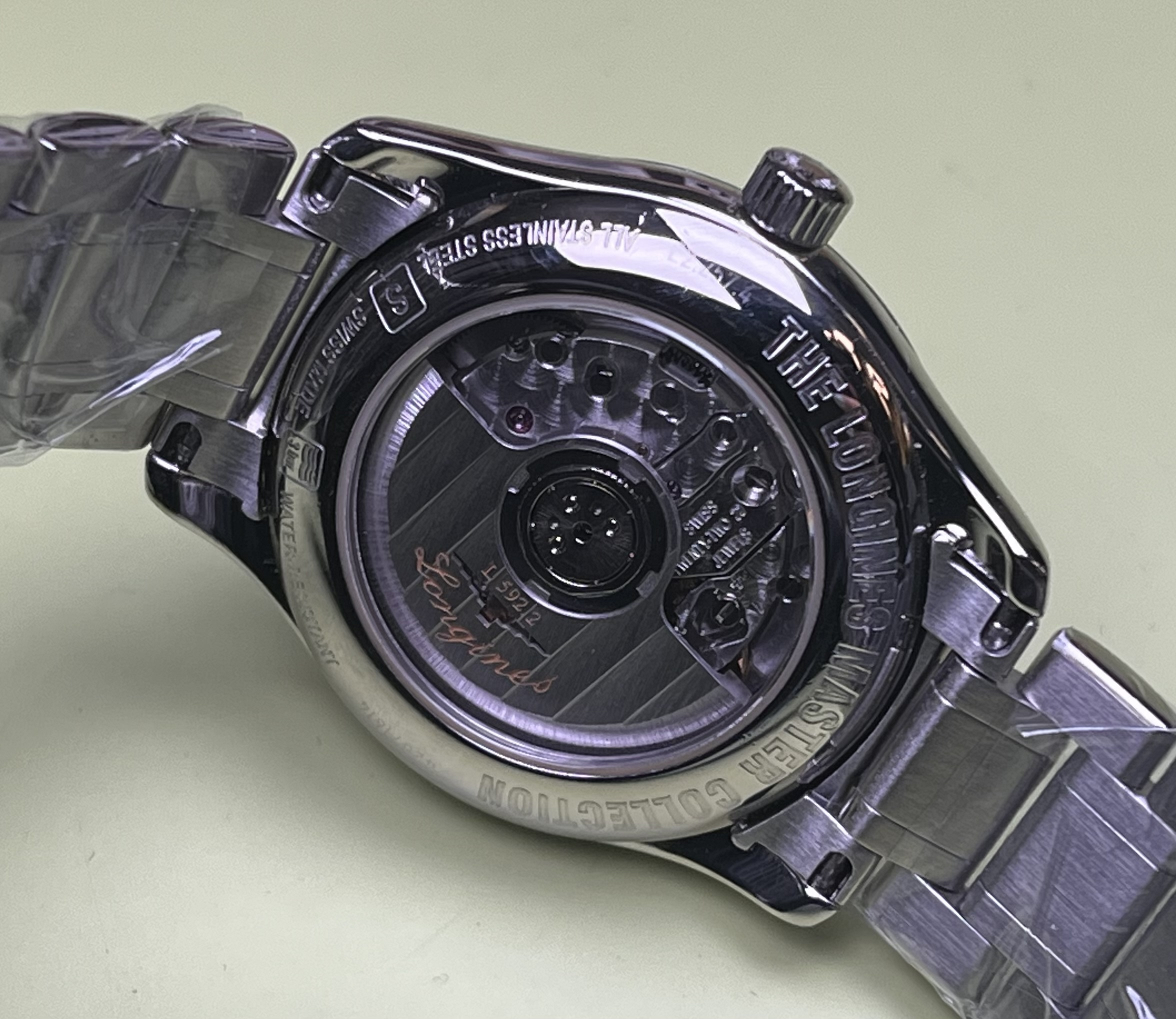 Longines L2.257.4.77.6 detail 5