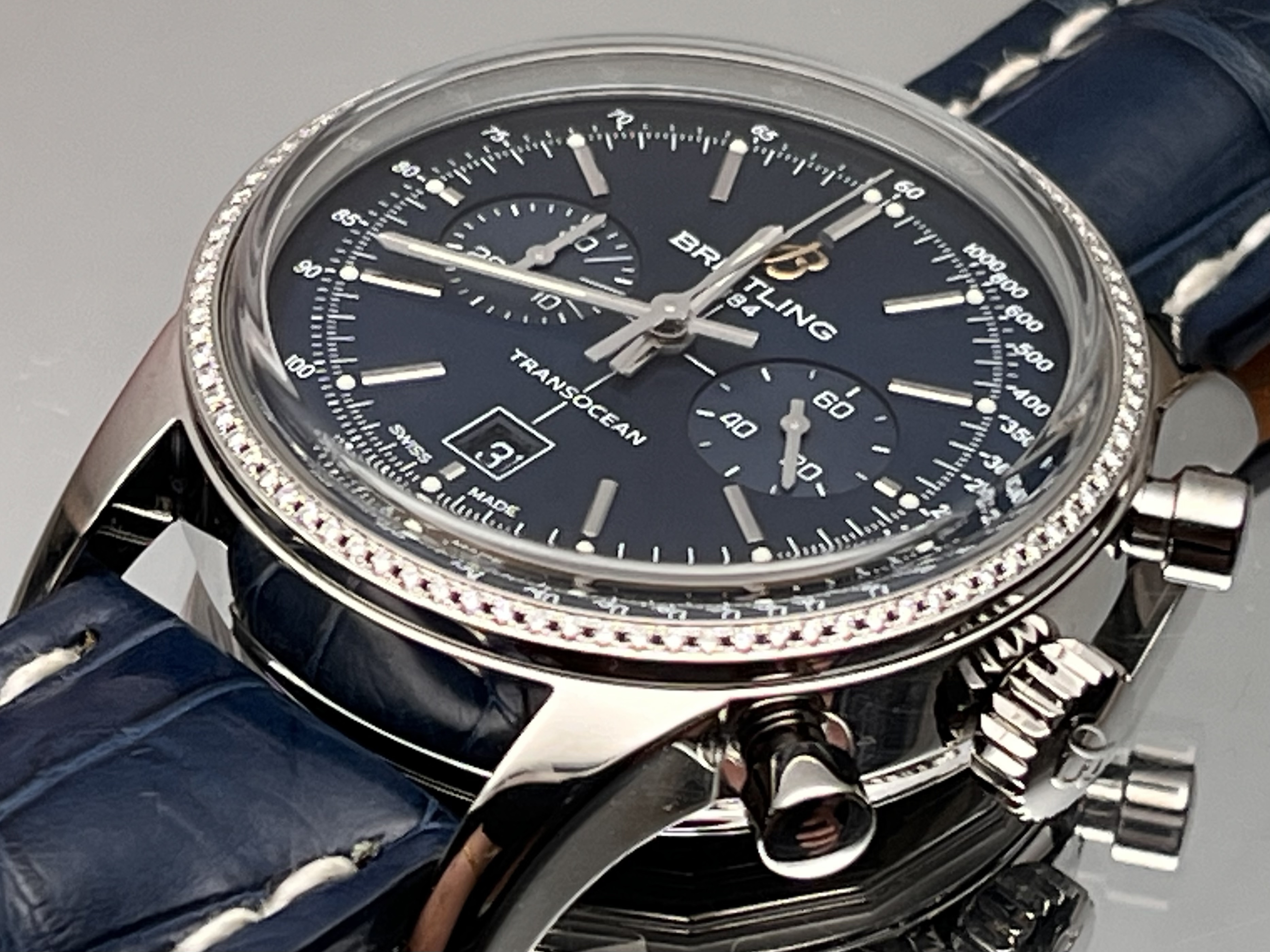 Breitling A41310 detail 2