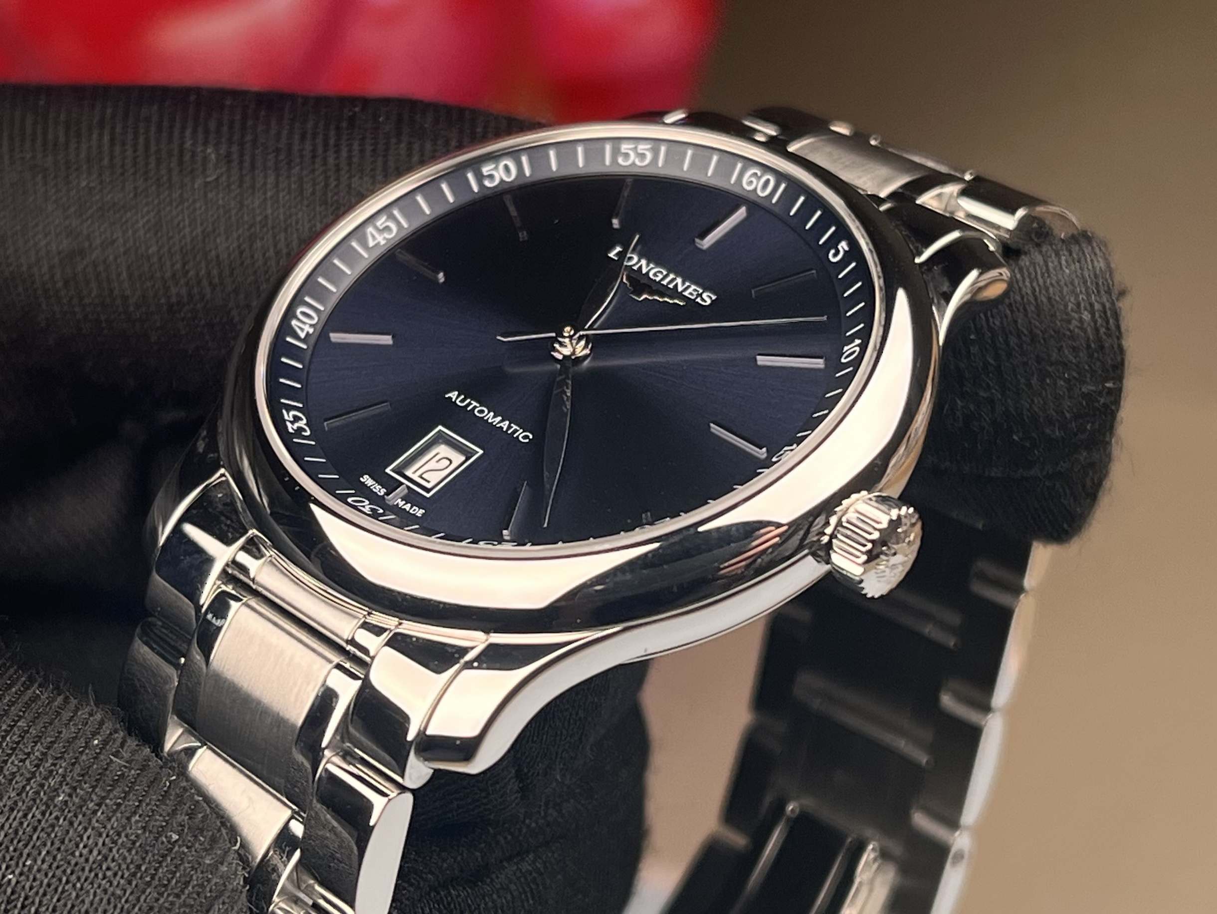 Longines L2.628.4.92.6 detail 1