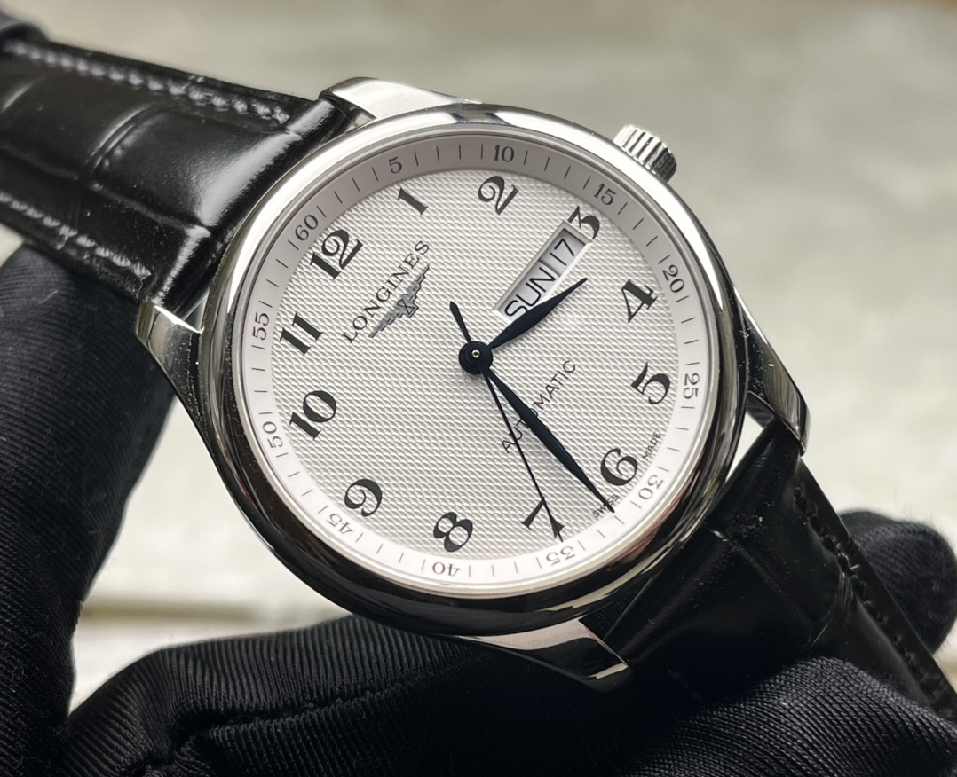 Longines L2.755.4.78.3 detail 1