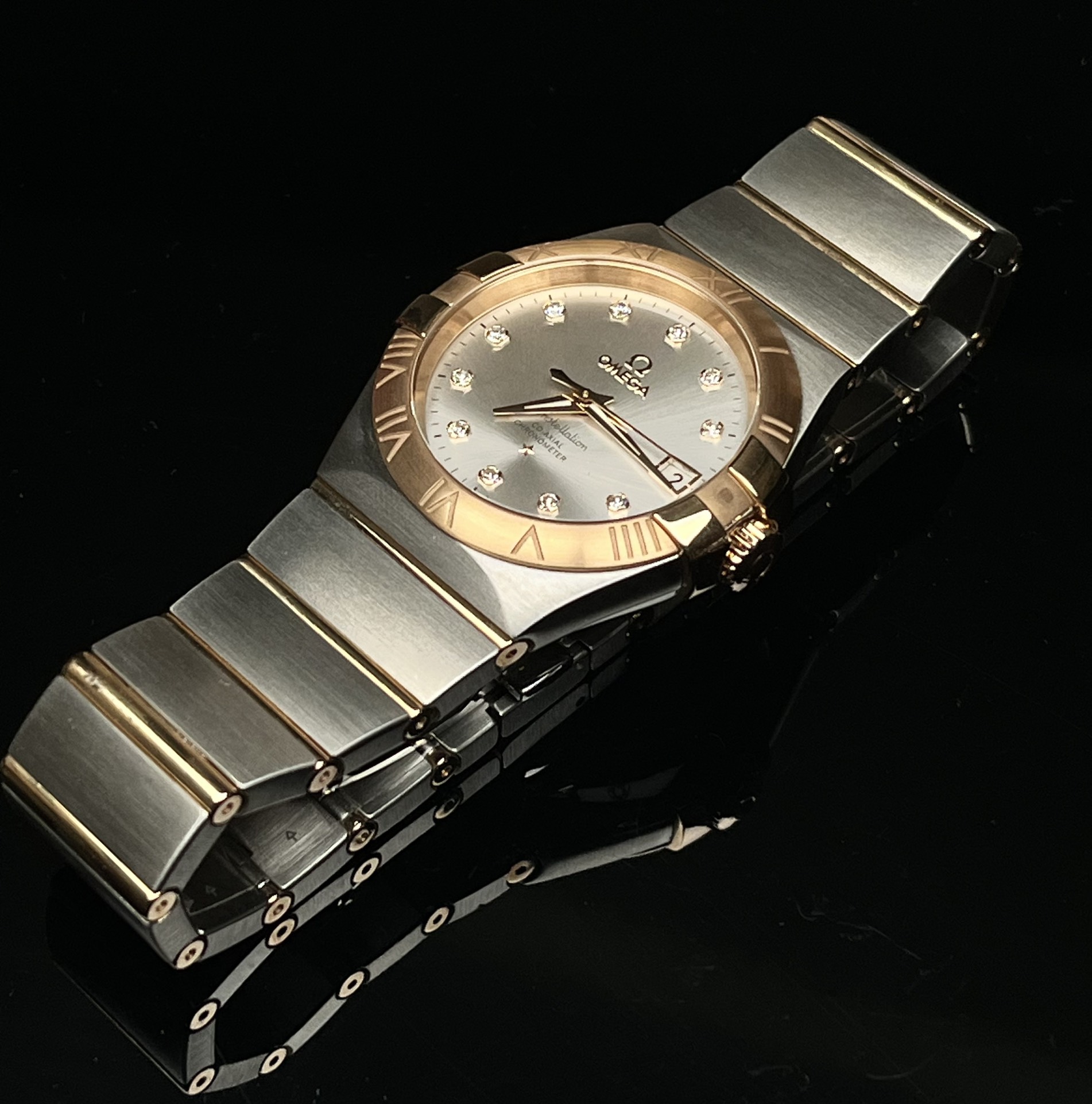 Omega 123.20.35.20.52.001 detail 4