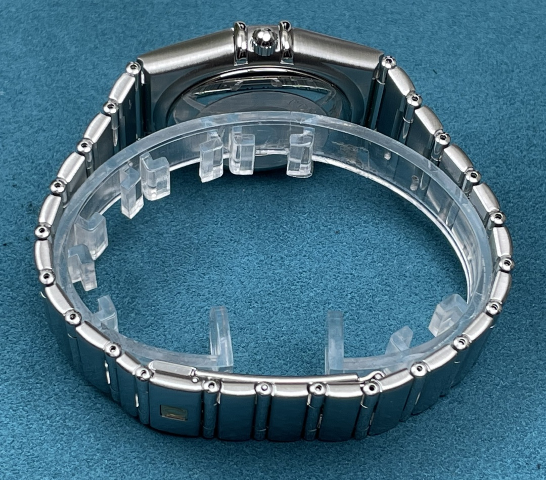 Omega 1504.35.00 detail 6